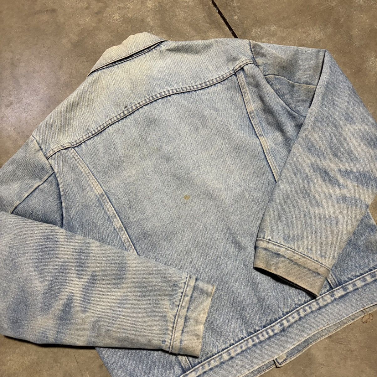 Oshkosh Vintage Denim Trucker Jacket Faded Washed Distressed 70s USA Size US L / EU 52-54 / 3 - 9 Thumbnail
