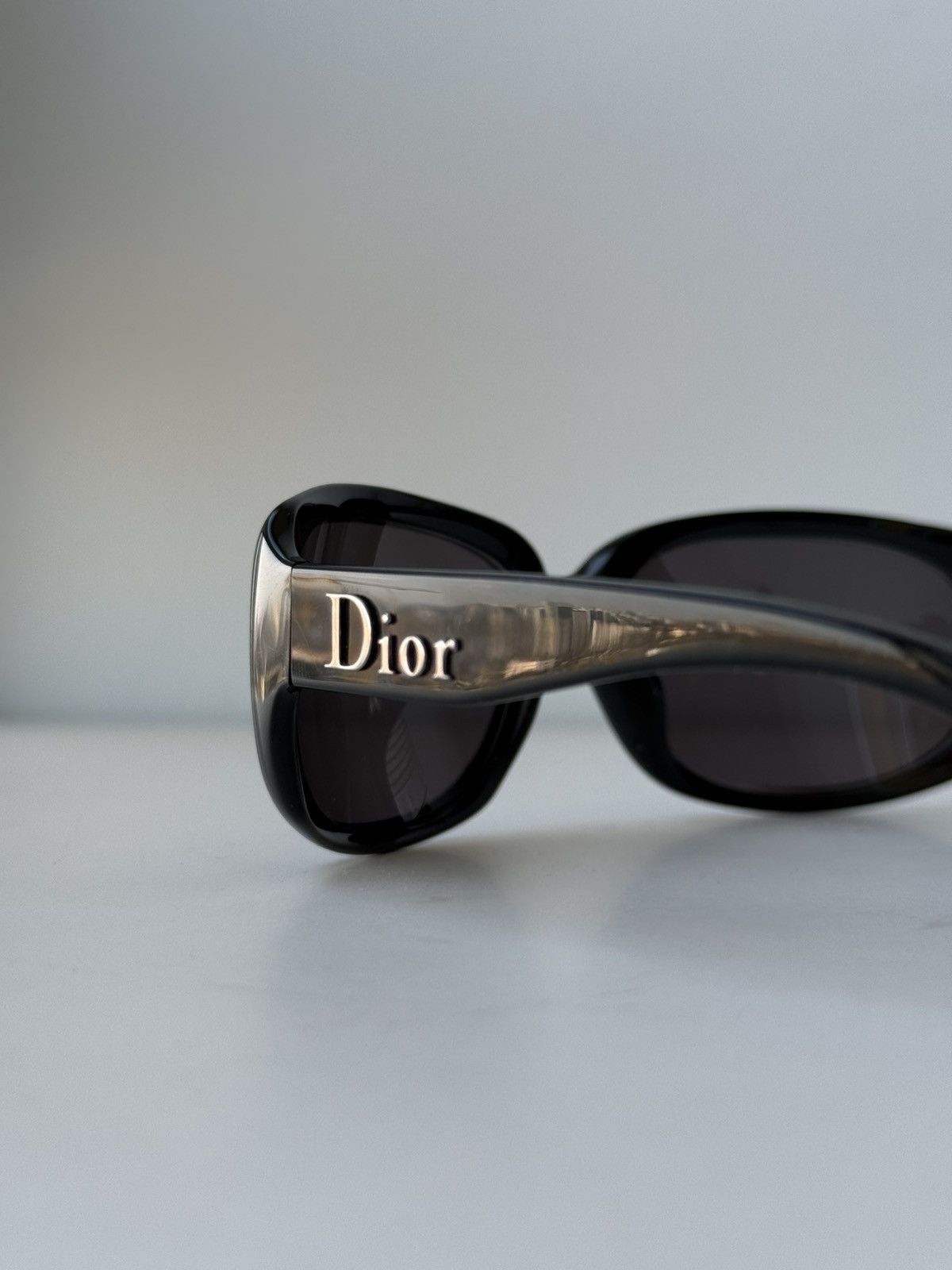 Dior Christian Dior Glossy 2 Black Oval Wrap Sunglasses 58-19 Size ONE SIZE - 6 Thumbnail