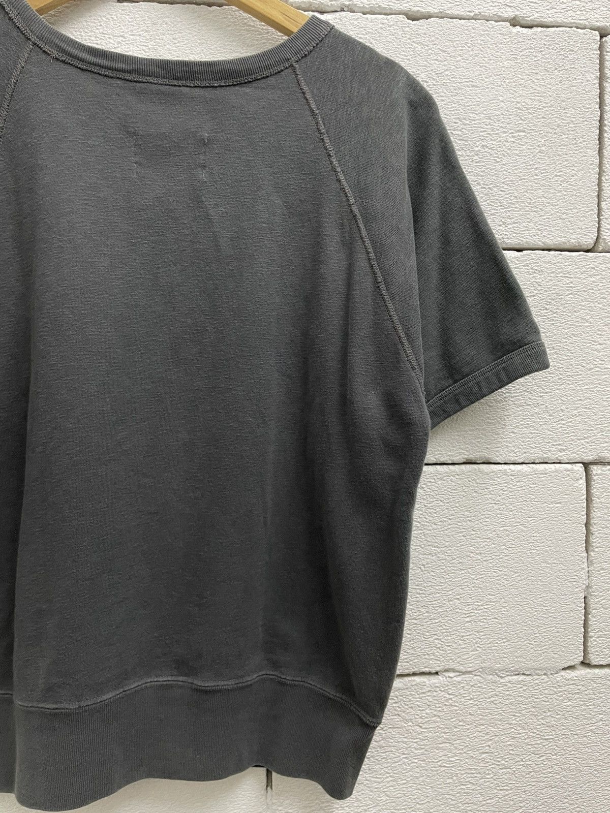 Champion Vintage Champion Sun Faded Distressed Sweatshirt Grunge Size US M / EU 48-50 / 2 - 10 Thumbnail