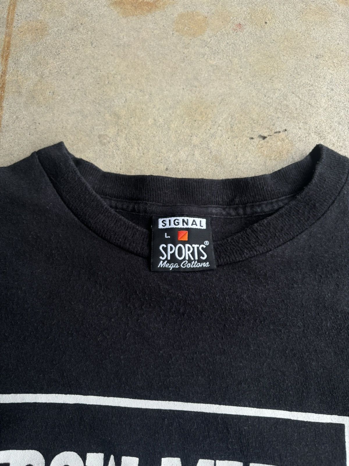 Vintage Crazy Faded Pow Mia Archival Boxy Vietnam War Faded Tee Size US L / EU 52-54 / 3 - 4 Thumbnail