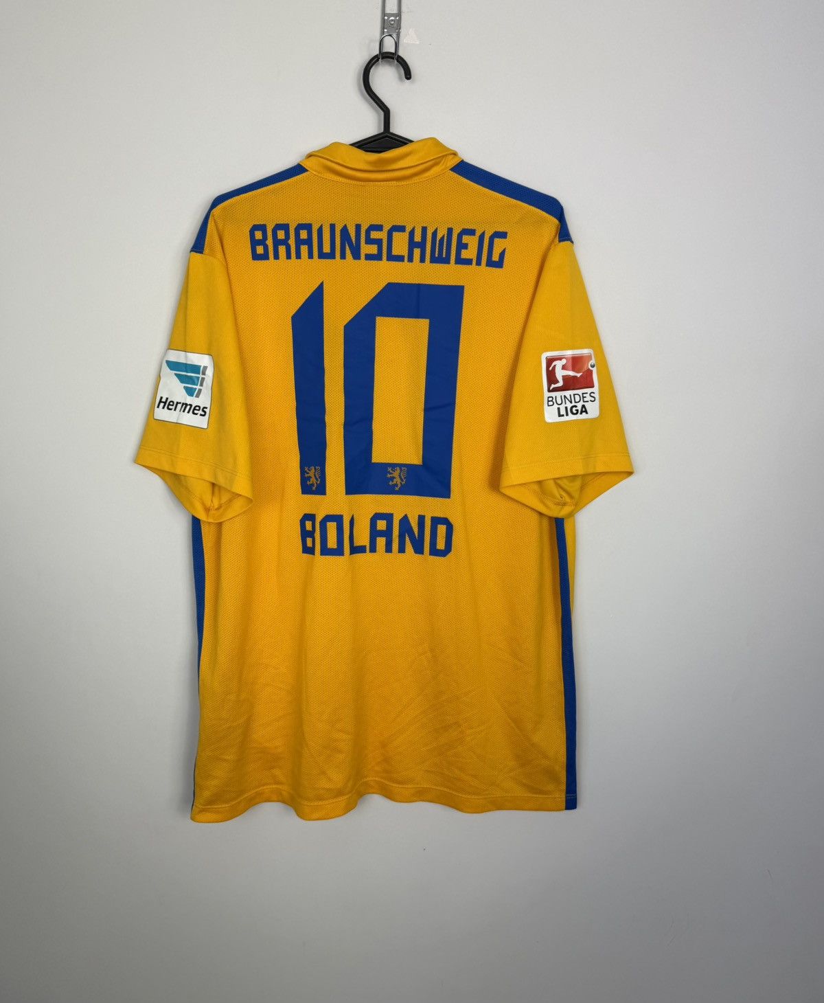 Nike Nike Eintracht Braunschweig 2015 Boland #10 Soccer Jersey Size US XL / EU 56 / 4 - 3 Thumbnail