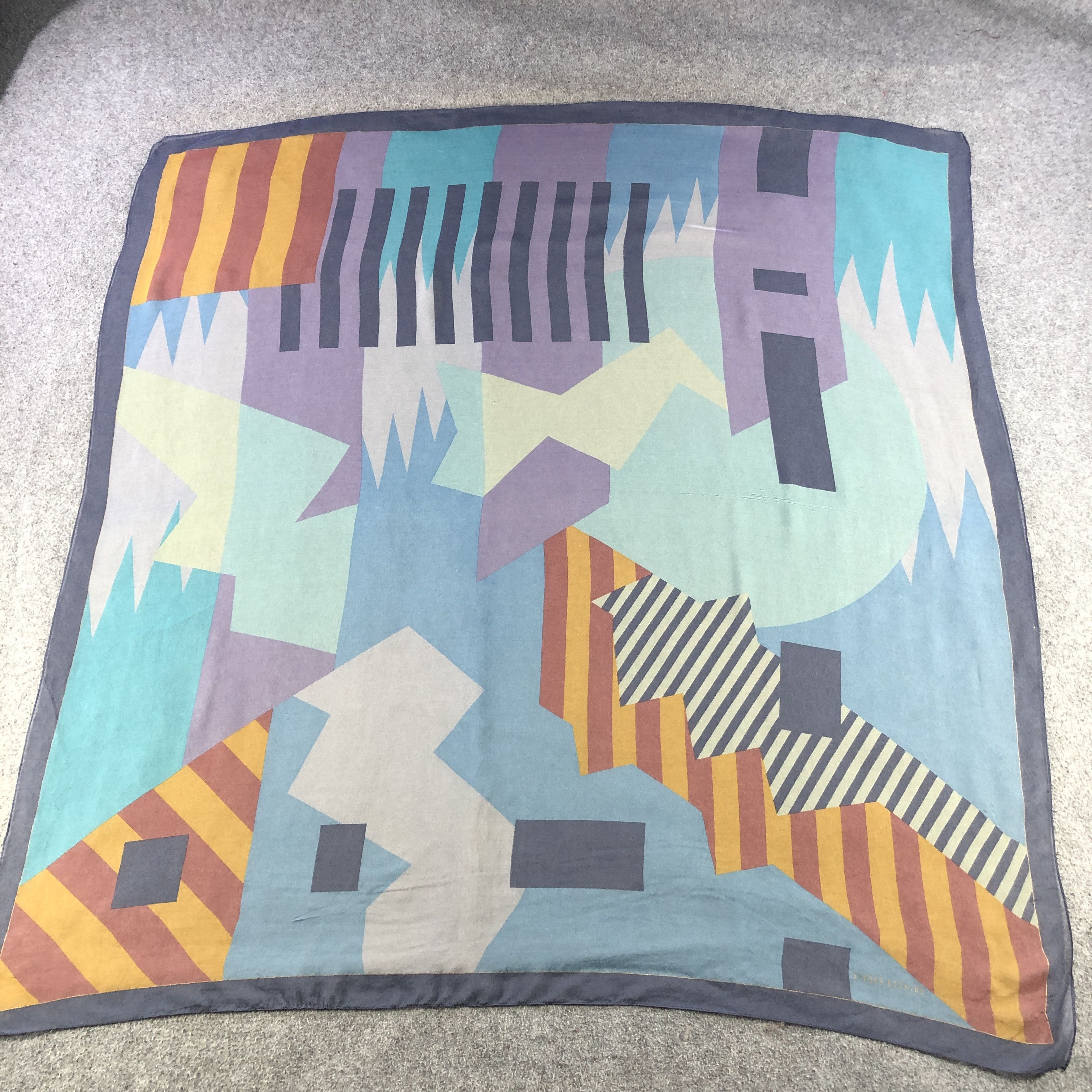 Hiroko Koshino Homme Hiroko Koshino Abstract Silk Scarf M1100 Size ONE SIZE - 2 Thumbnail