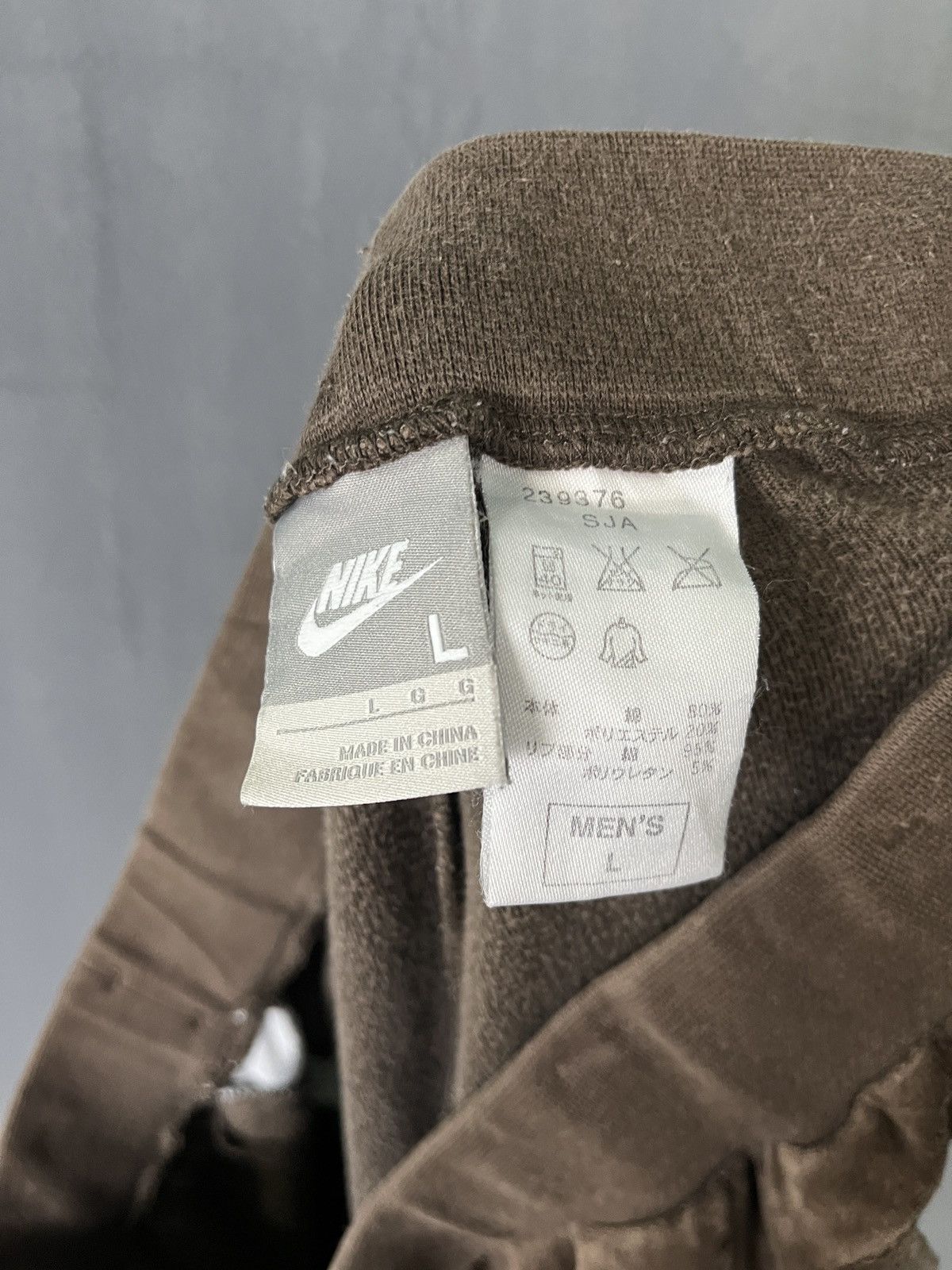 Nike × Vintage Crazy Vintage Y2K/2000s Baggy Brown Velvet Nike Sweatpants Size US 34 / EU 50 - 8 Thumbnail