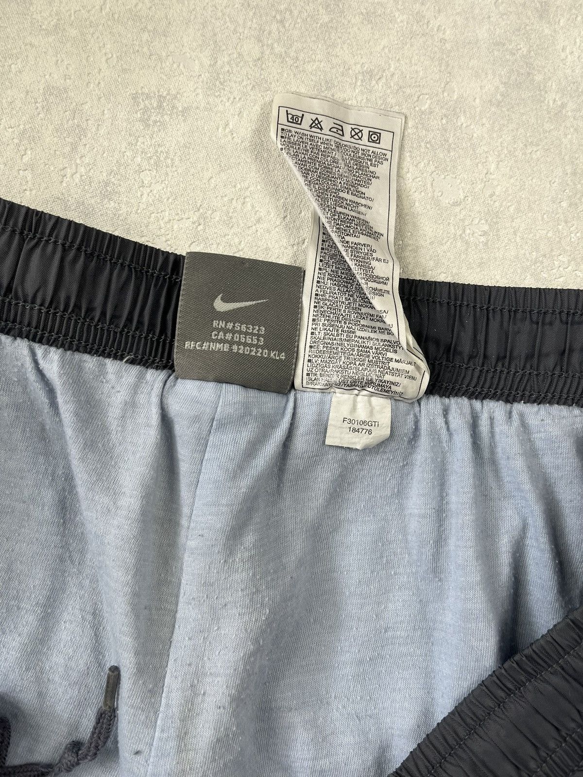 Nike × Vintage 90s Nike Swoosh Vintage Y2K Oversized Parachute Nylon Pants Size US 34 / EU 50 - 4 Thumbnail