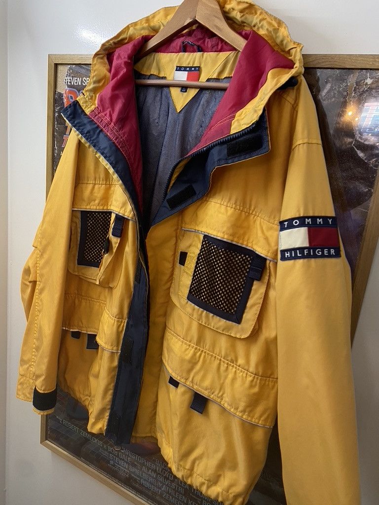 Tommy Hilfiger 90s Vintage Tommy Hilfiger Outdoor Expedition Sailing Jacket Size US L / EU 52-54 / 3 - 6 Thumbnail