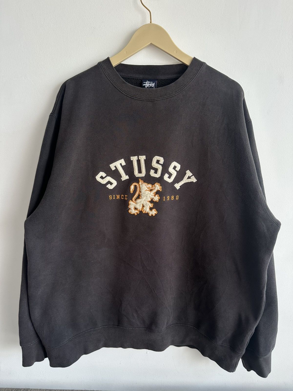 Stussy Vintage Stussy Embroidery Sweatshirt Streetwear USA Size US L / EU 52-54 / 3 - 2 Thumbnail