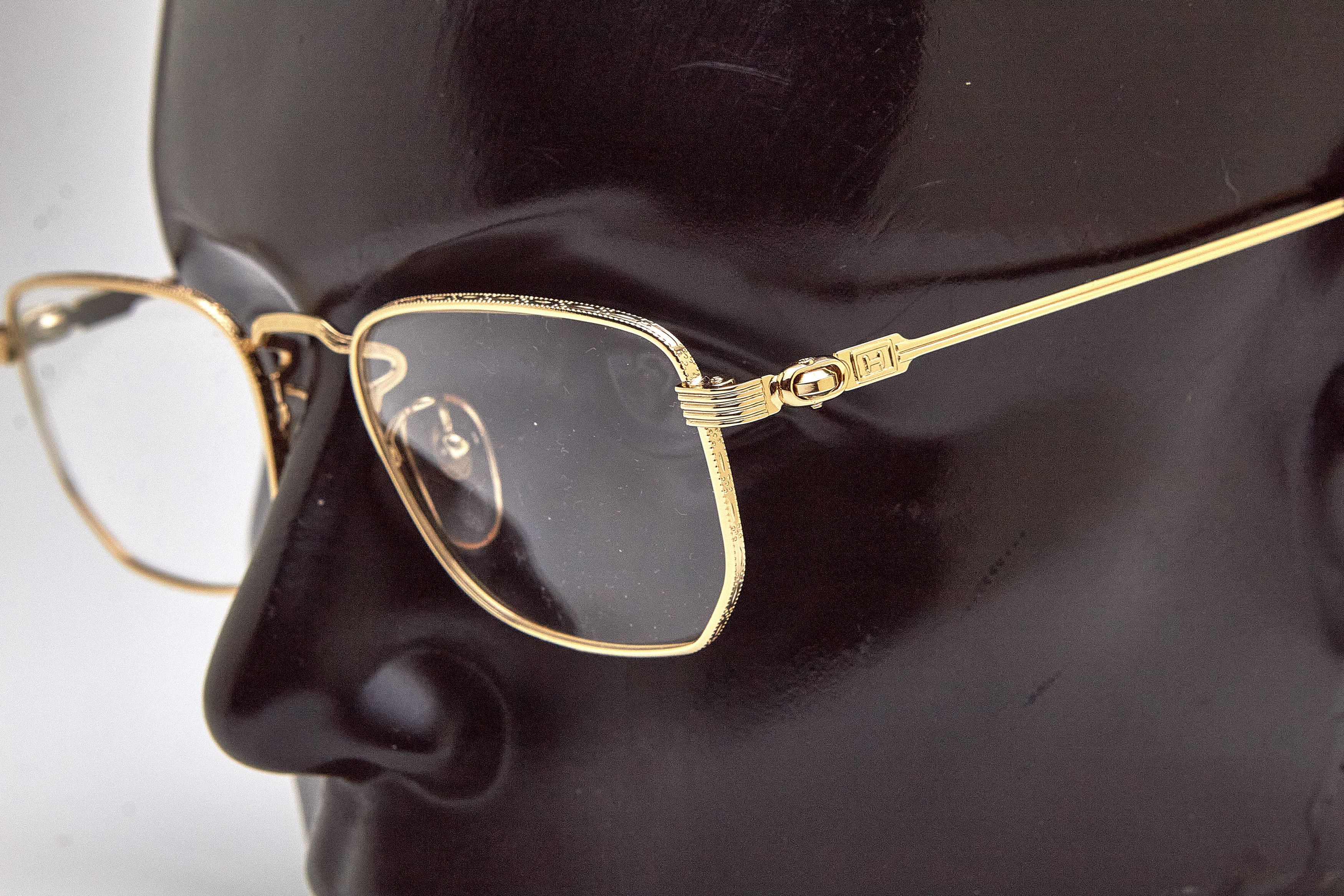 Vintage Old Money CUSTOM ORDER Gold Rectangular Quiet Lux Specs Size ONE SIZE - 8 Thumbnail
