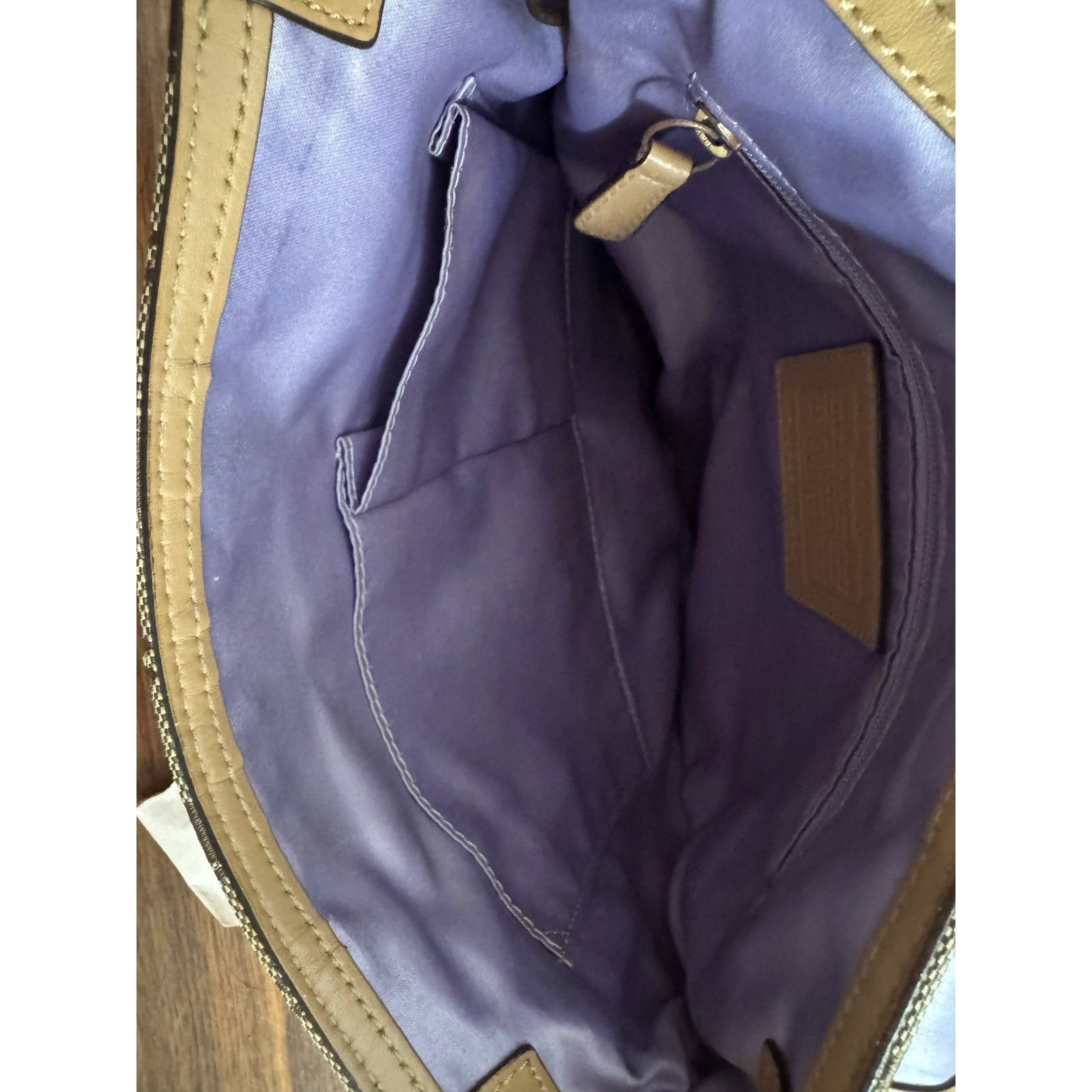 Coach Excellent condition Coach Vintage Bleecker Legacy Canvas Size ONE SIZE - 8 Thumbnail
