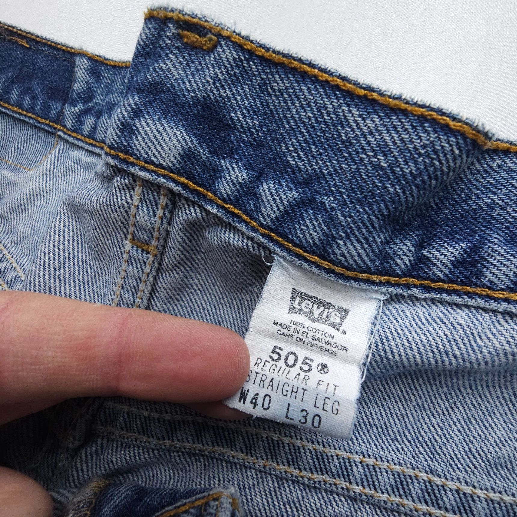 Levi's VINTAGE Levi's 505 Jeans Mens 40 x 29 Blue Dark Rigid Straight 5-Pocket Denim Cotton Regular Classic American Size US 40 / EU 56 - 3 Thumbnail