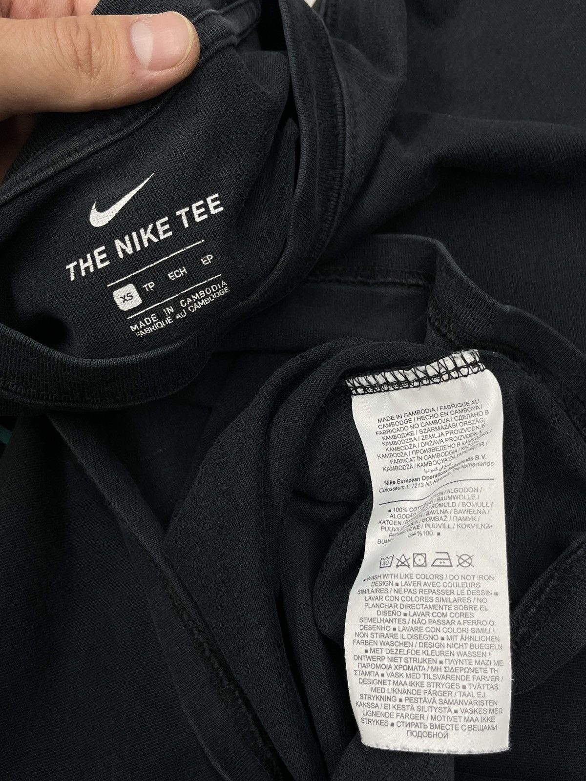 Nike Mens Nike Air Max TN Plus Black T Shirt Big Logo Y2K ACG Size US S / EU 44-46 / 1 - 6 Thumbnail