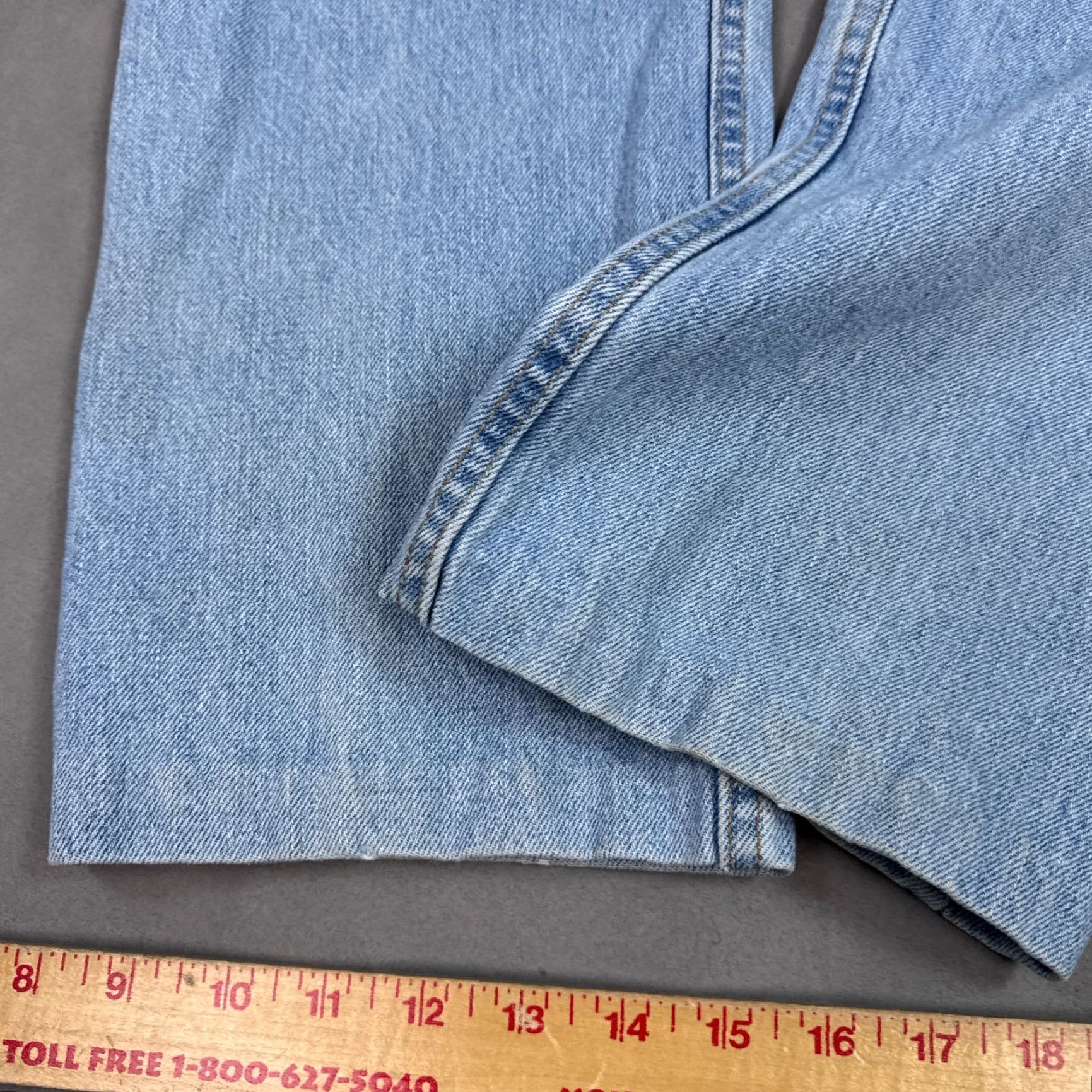 Levi's VINTAGE Levi's 505 Jeans Men 34x27 Blue 90s Made USA Faded Ins Altered Tag34x30 Jeans Mens Distressed 90s Theme Size US 34 / EU 50 - 7 Thumbnail