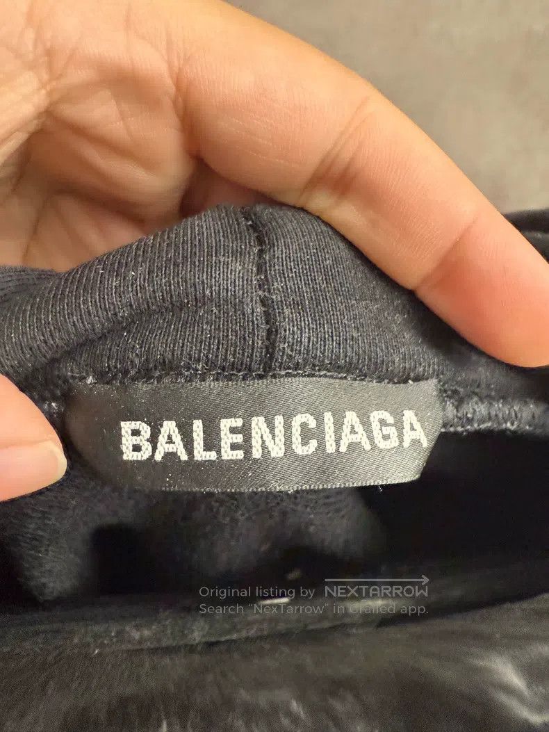 Balenciaga Balenciaga Crew Letter Printed Hooded Sweatshirt Black Size US S / EU 44-46 / 1 - 2 Thumbnail