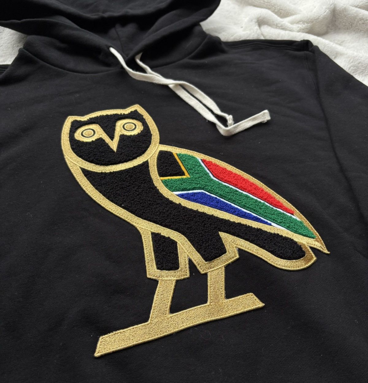 October's Very Own OVO Black ‘South Africa’ OG Owl Hoodie Size US S / EU 44-46 / 1 - 3 Thumbnail