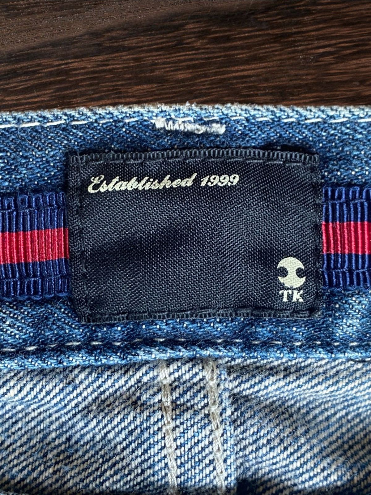 Takeo Kikuchi Takeo Kikuchi Jeans Y2K Style Distressed Straight Jeans Size US 31 - 15 Thumbnail
