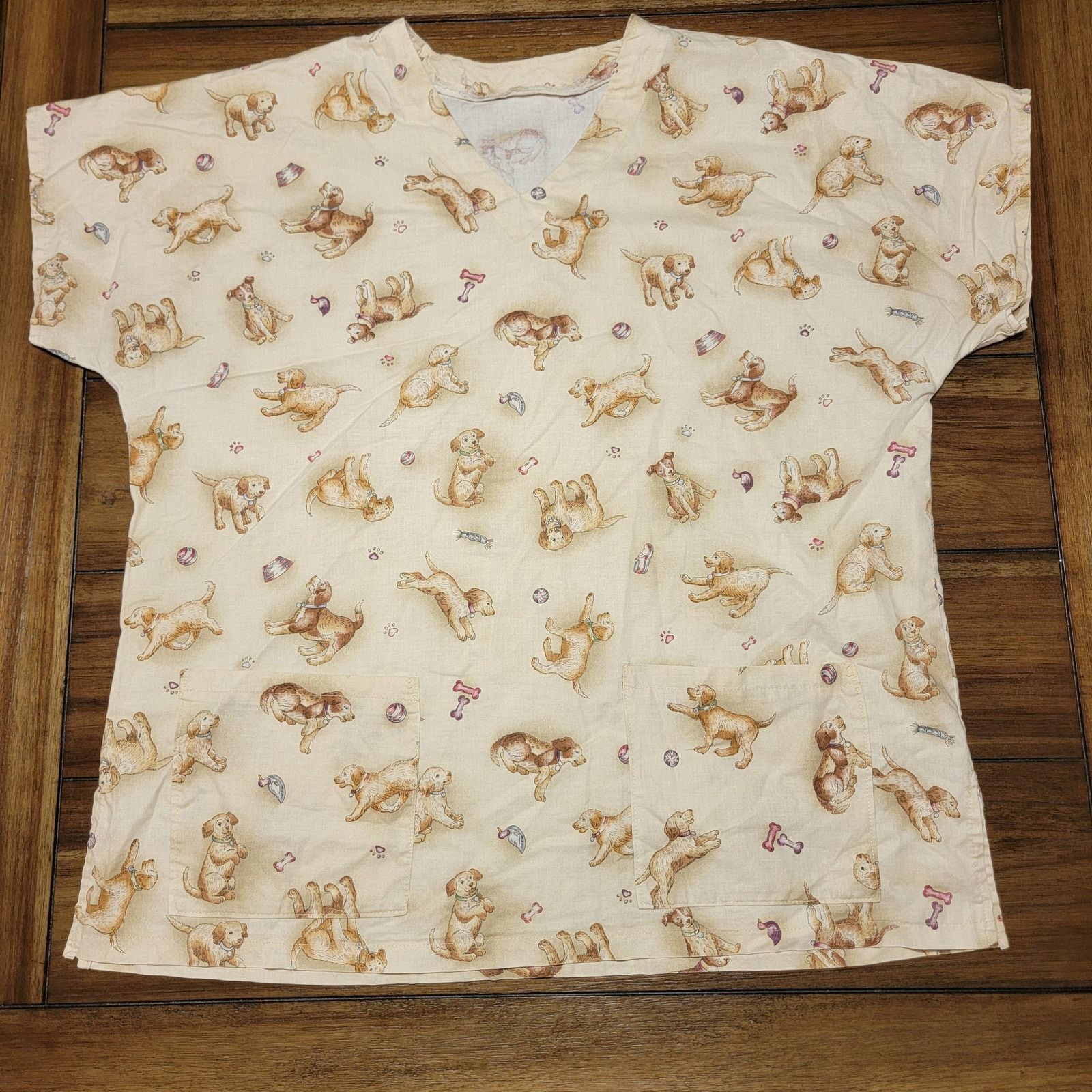 Other Beige V-Neck Scrub Top w/ All Over Puppies - Size Large Size L / US 10 / IT 46 - 1 Thumbnail