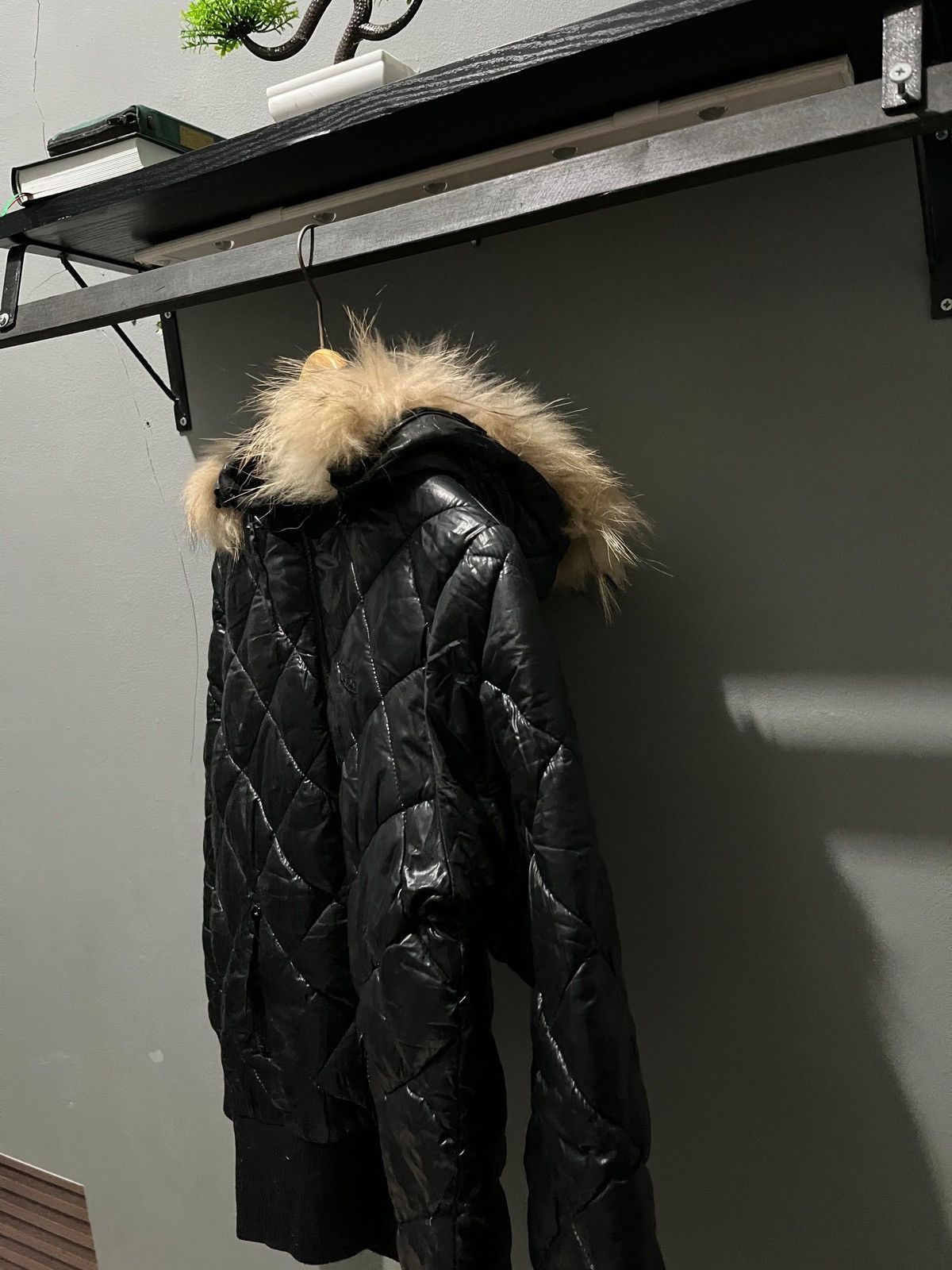 If Six Was Nine RARE❤️‍🔥Vondutch Puffer Down jacket with fur Size US M / EU 48-50 / 2 - 2 Thumbnail