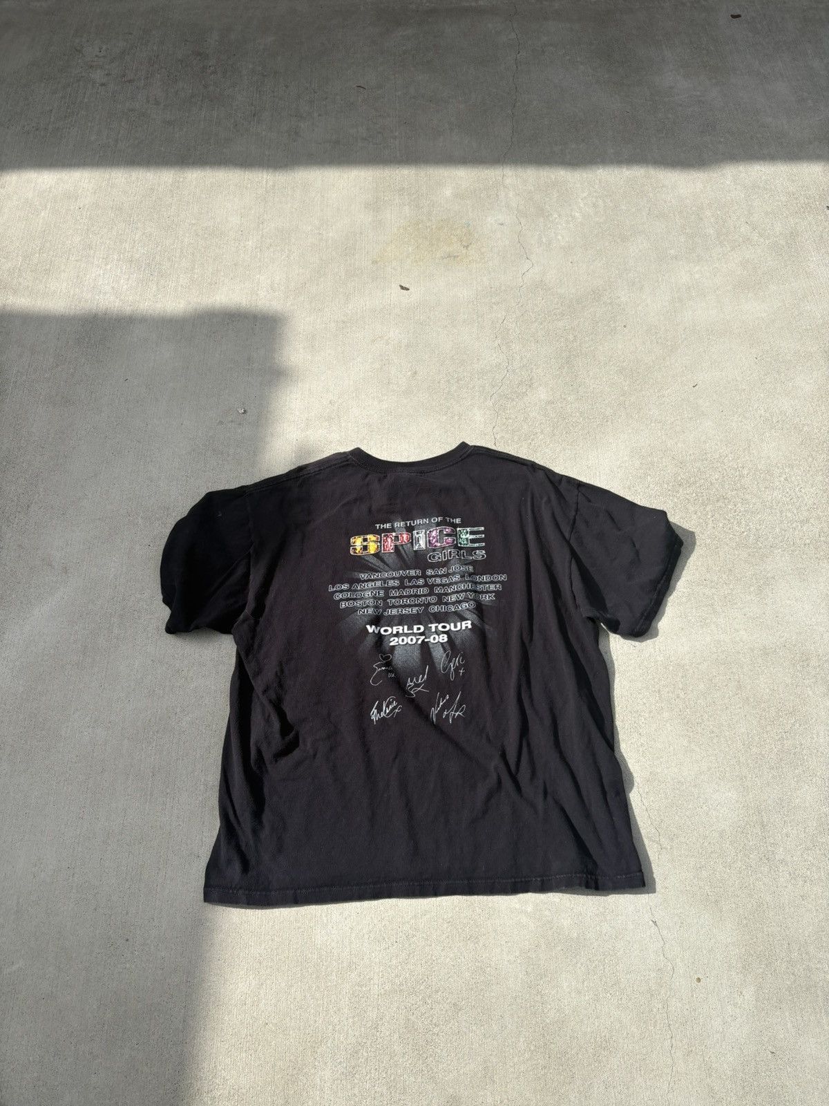 Other Spice girls tour T shirt Size US XL / EU 56 / 4 - 2 Thumbnail