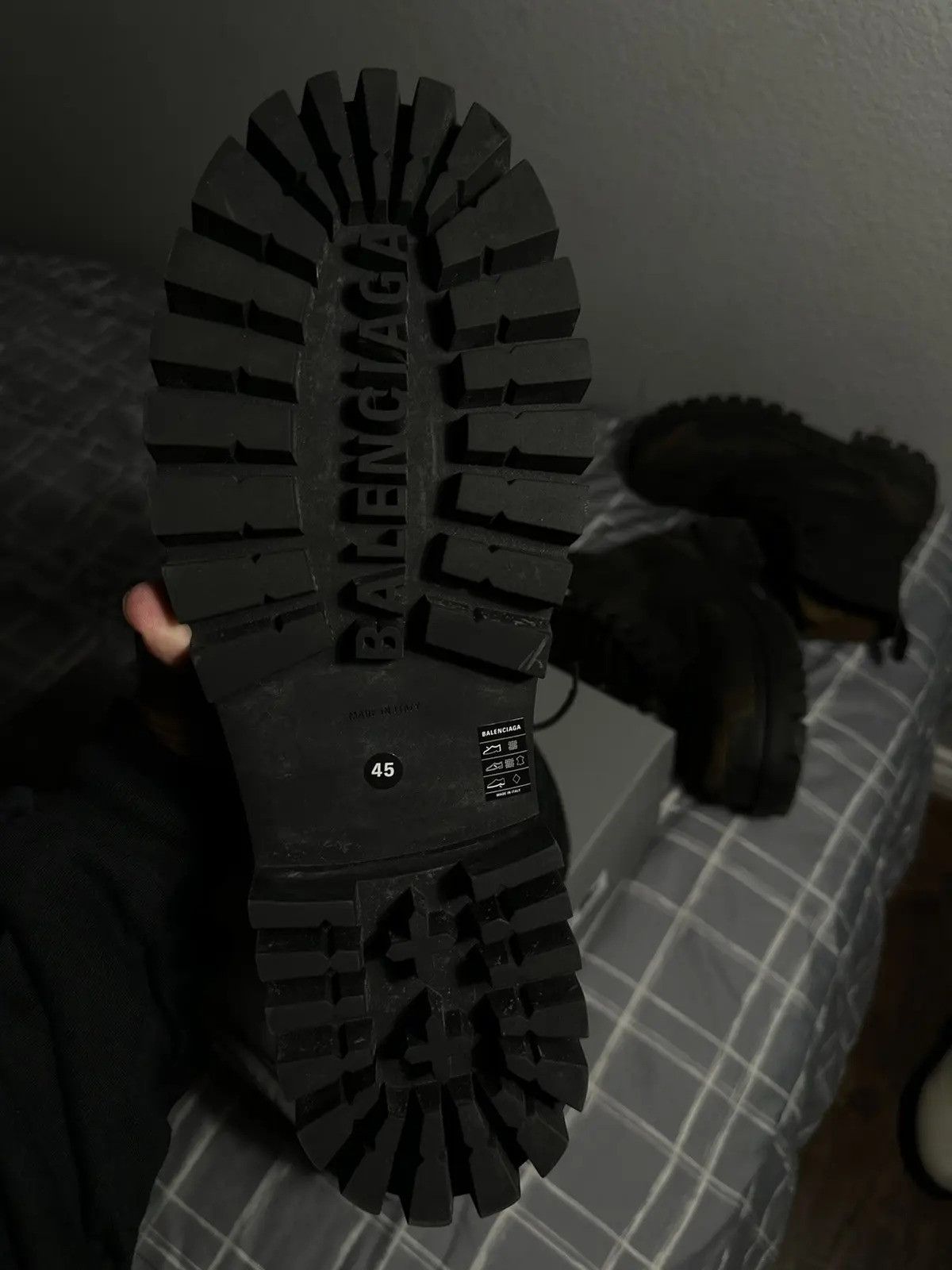 Balenciaga Balenciaga Combat strike boots Size US 12 / EU 45 - 10 Thumbnail