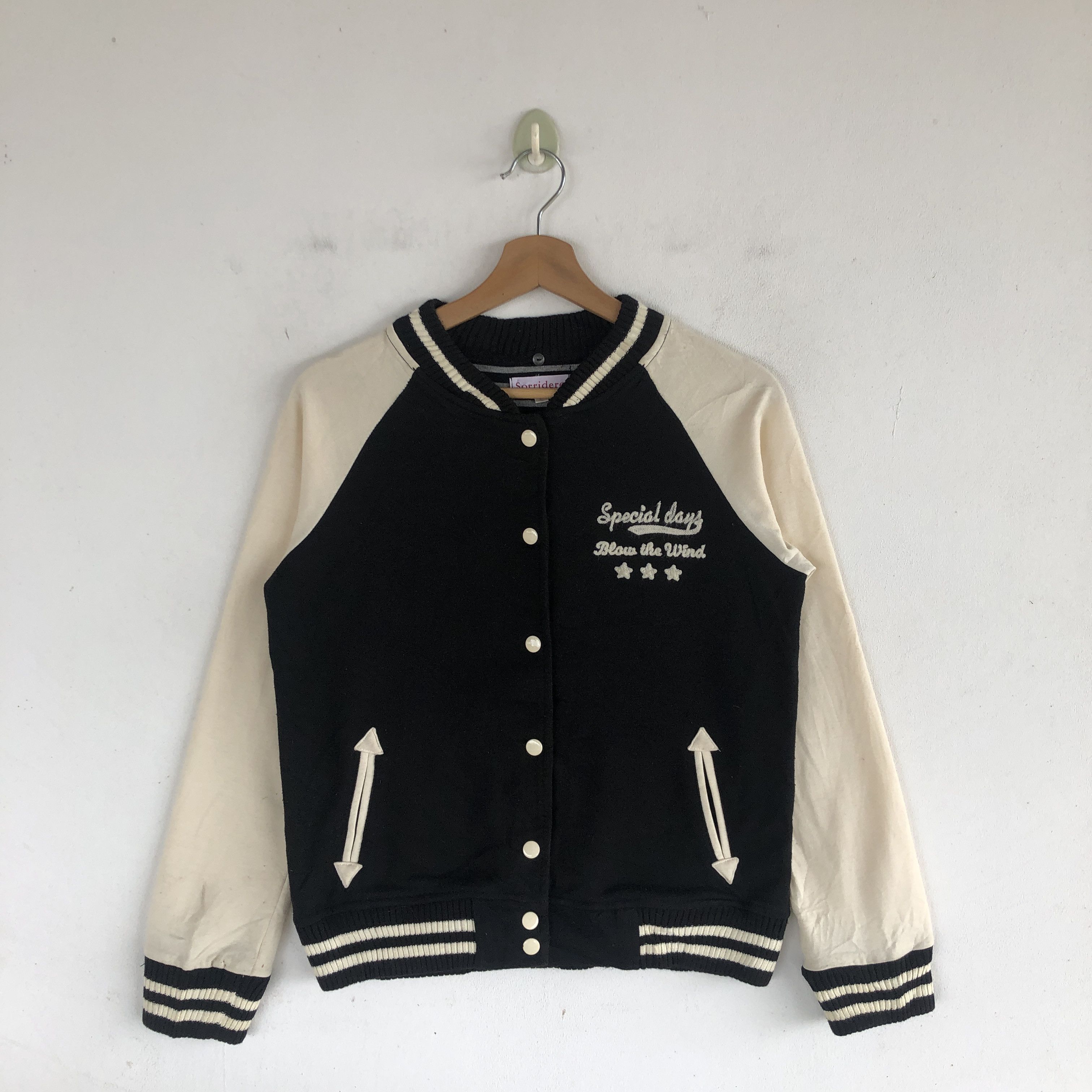 Japanese Brand × Vintage Y2K Japanese Harajuku Varsity Sweater Button Up Sweatshirt Size S / US 4 / IT 40 - 1 Thumbnail