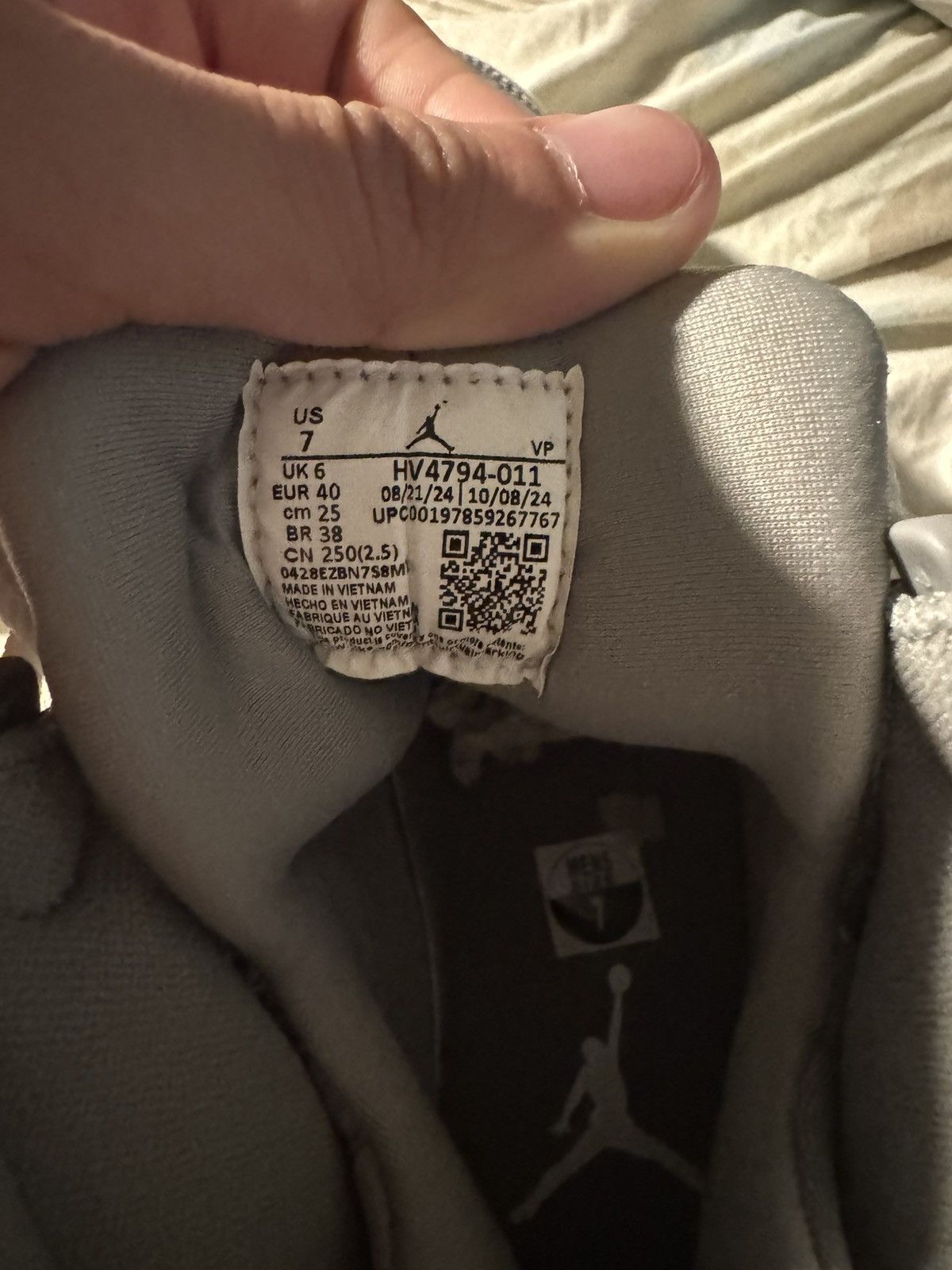Jordan Brand cool grey 9s Size US 7 / EU 40 - 2 Thumbnail