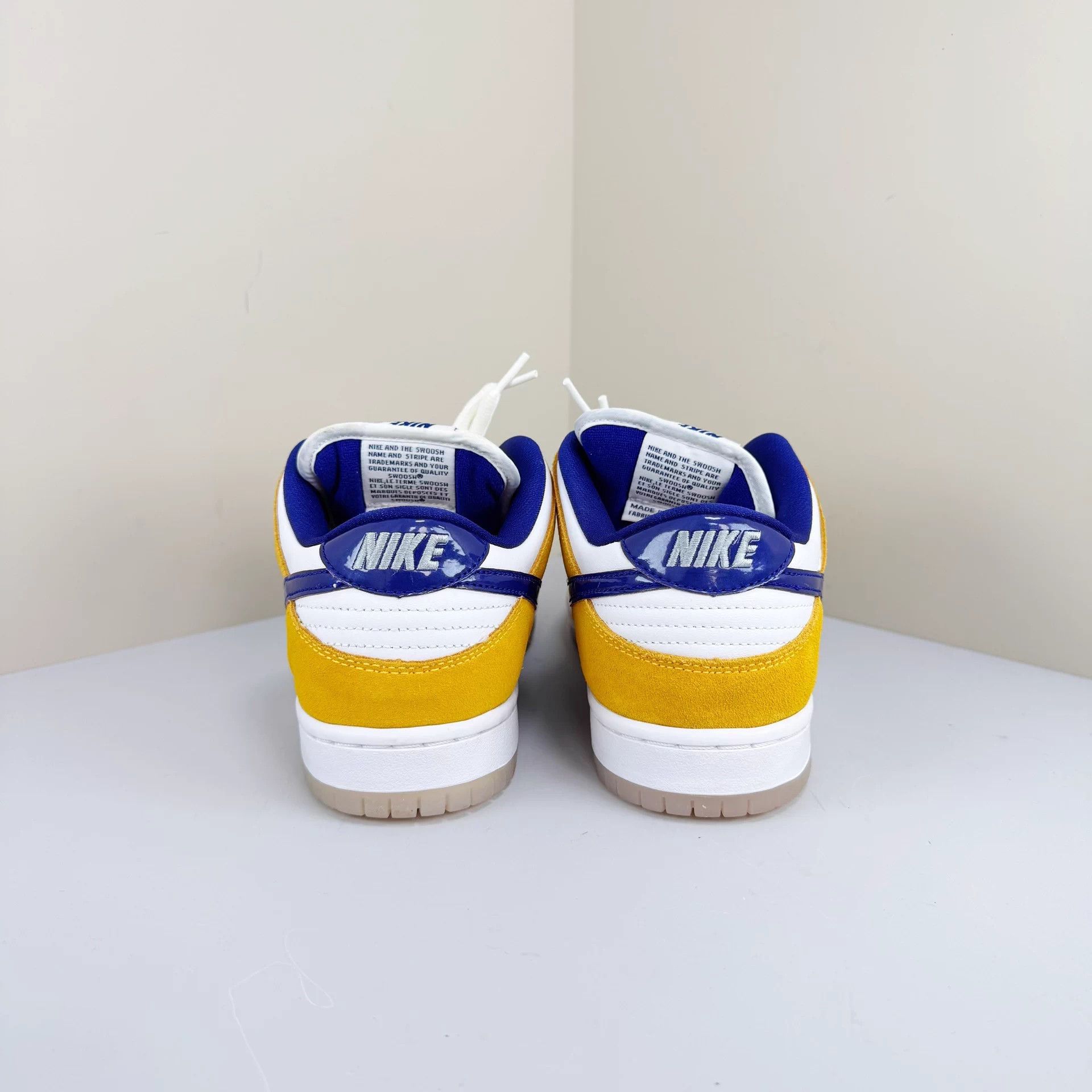 Nike Nike Dunk SB Lakers Purple & Gold 40.5 Size US 7.5 / EU 40-41 - 3 Thumbnail