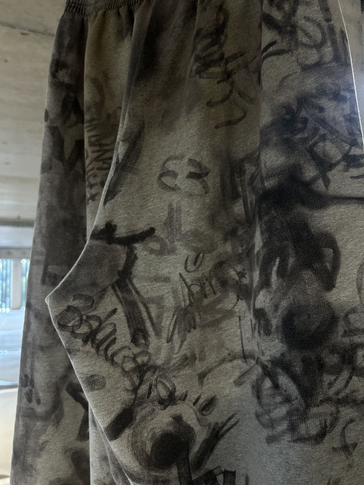 Balenciaga SS23 Balenciaga Skater Graffiti Distressed Zip Up Hoodie Size US M / EU 48-50 / 2 - 16 Thumbnail