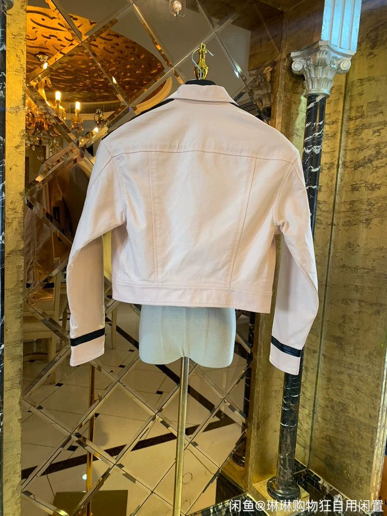 Versace Versace Genuine motorcycle jackets are tender in color and Size M / US 6-8 / IT 42-44 - 4 Thumbnail