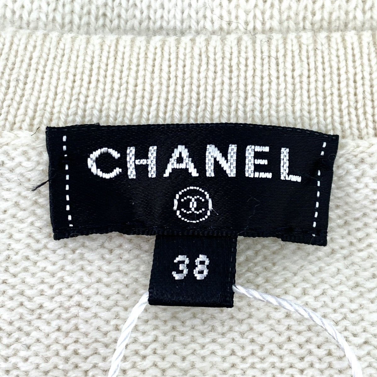 Chanel Chanel Beige Cashmere Short Sleeve Knit Dress K26WX Size S / US 4 / IT 40 - 7 Thumbnail