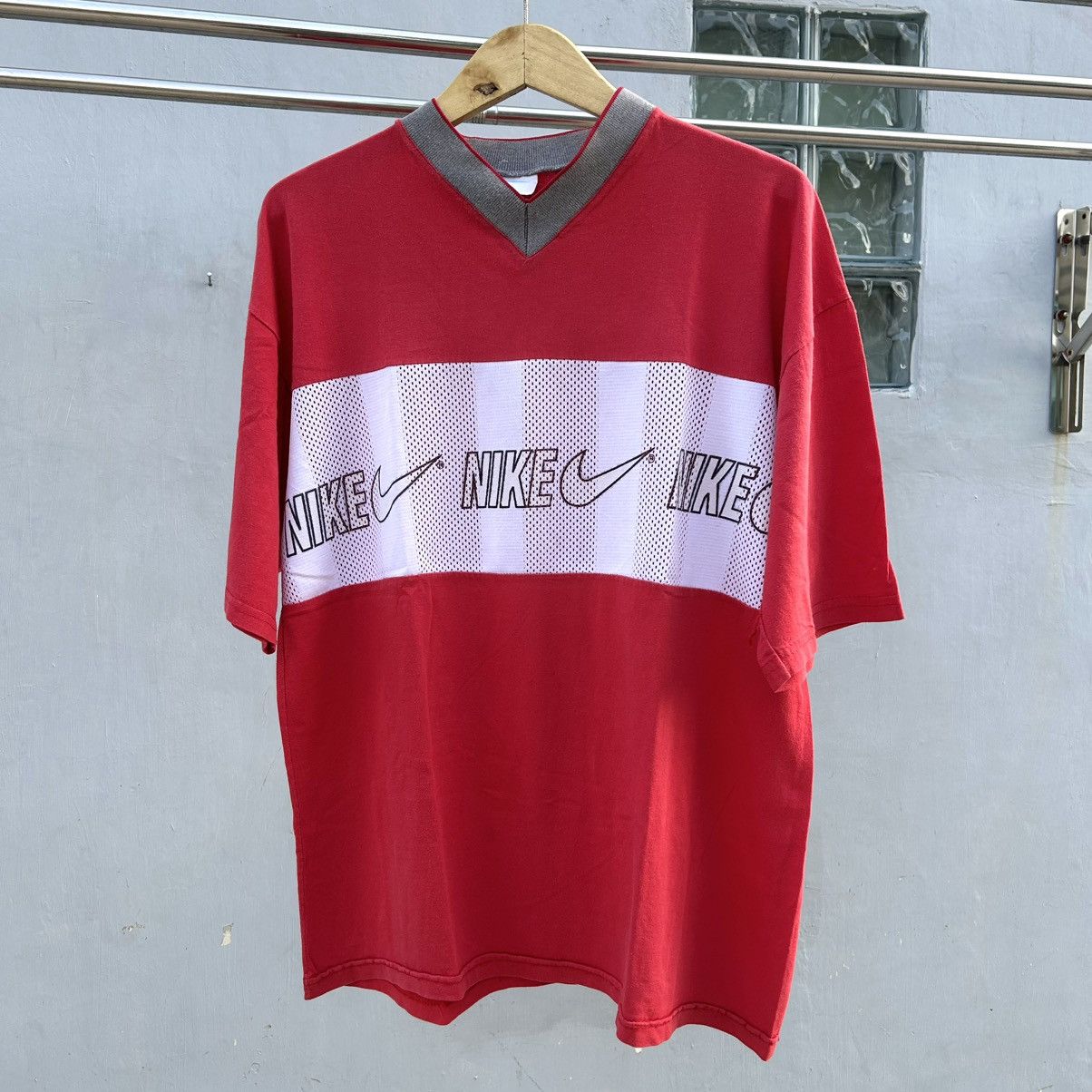Vintage Vintage 70s Tshirt Nike Size US L / EU 52-54 / 3 - 1 Thumbnail