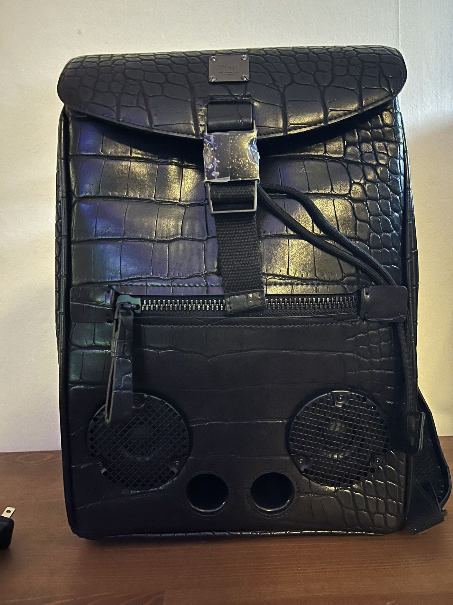 Other WizPak Ridley Co. Gator Backpack - Limited Edition 2018 Size ONE SIZE - 3 Thumbnail