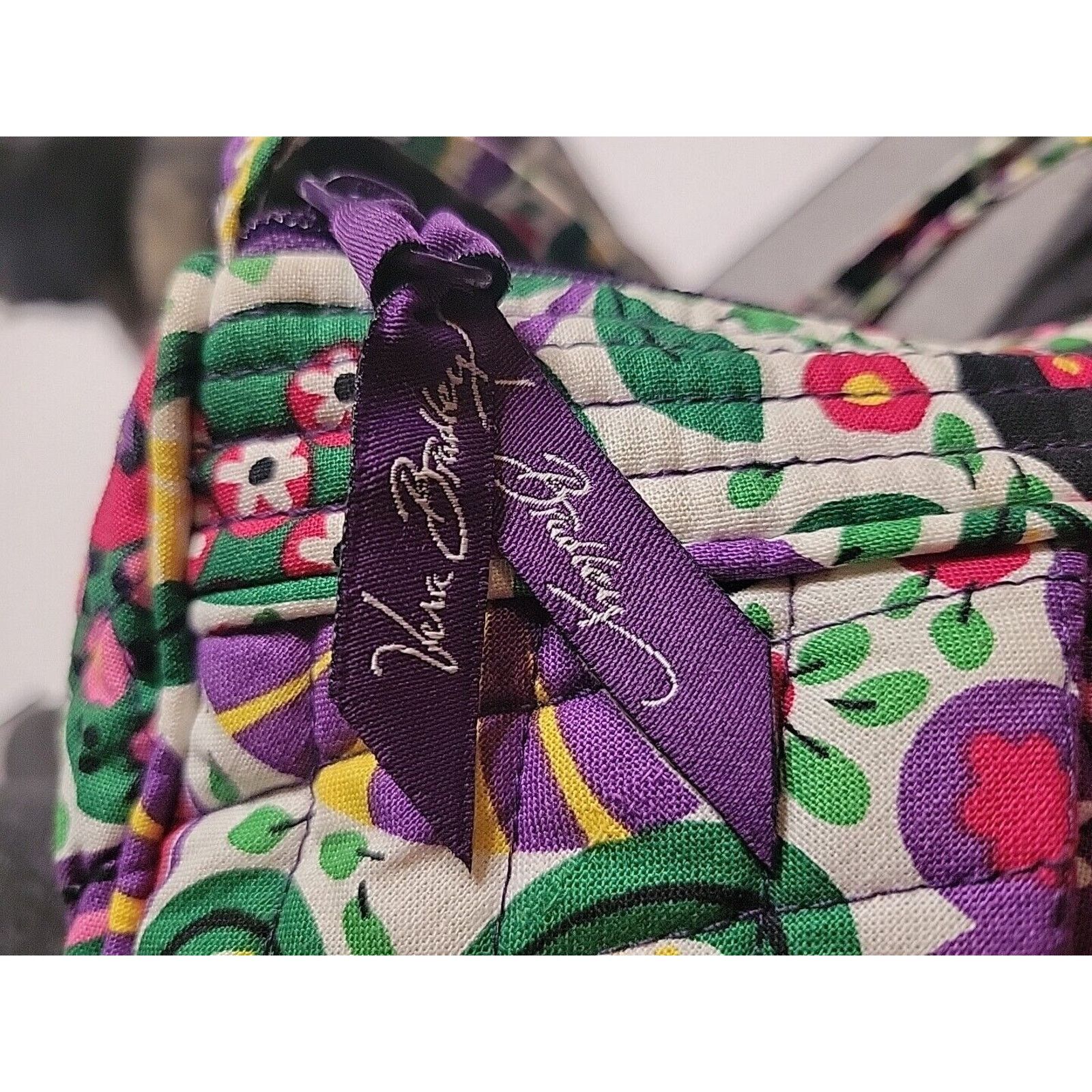 Vera Bradley Vera Bradley Zippered Quilted Crossbody Purse Viva La Vera Size ONE SIZE - 3 Thumbnail