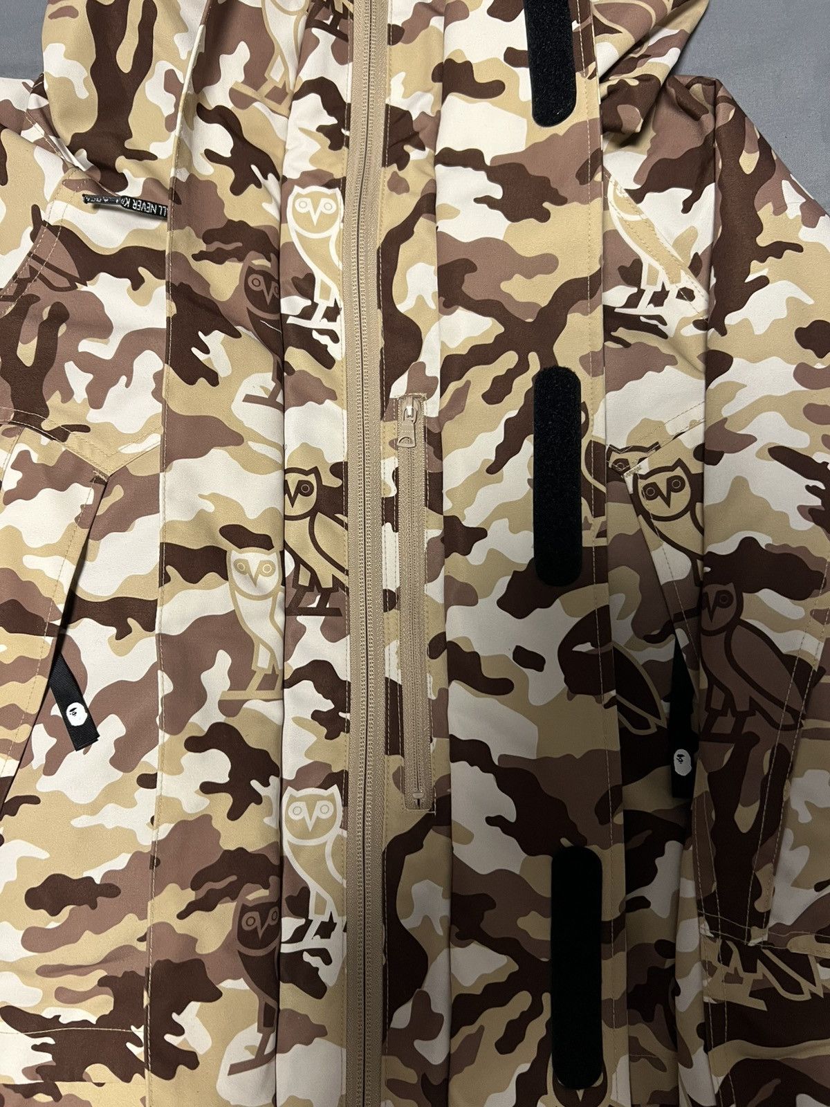 ジャケット・アウター APE X OVO WOODLAND CAMO BOARD JACKET ☆ 2XL☆ OVO × BAPE woodland camo スノボジャケット a bathing ape