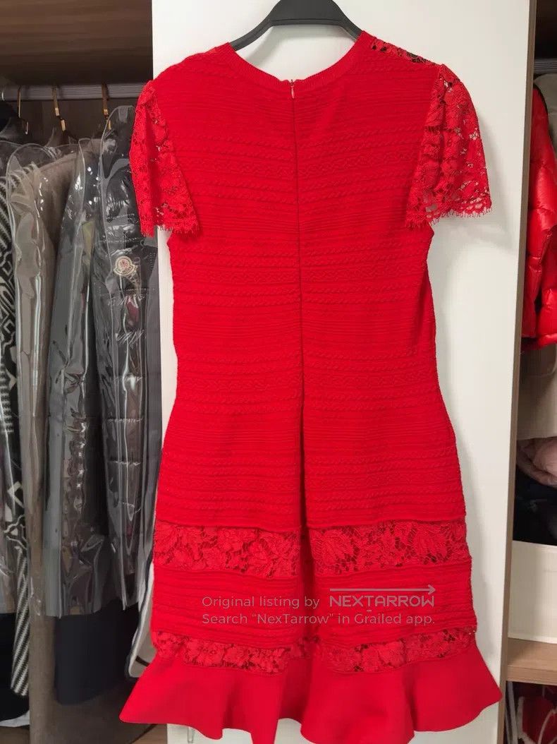 Valentino Valentino Red lace dress Size L / US 10 / IT 46 - 3 Thumbnail
