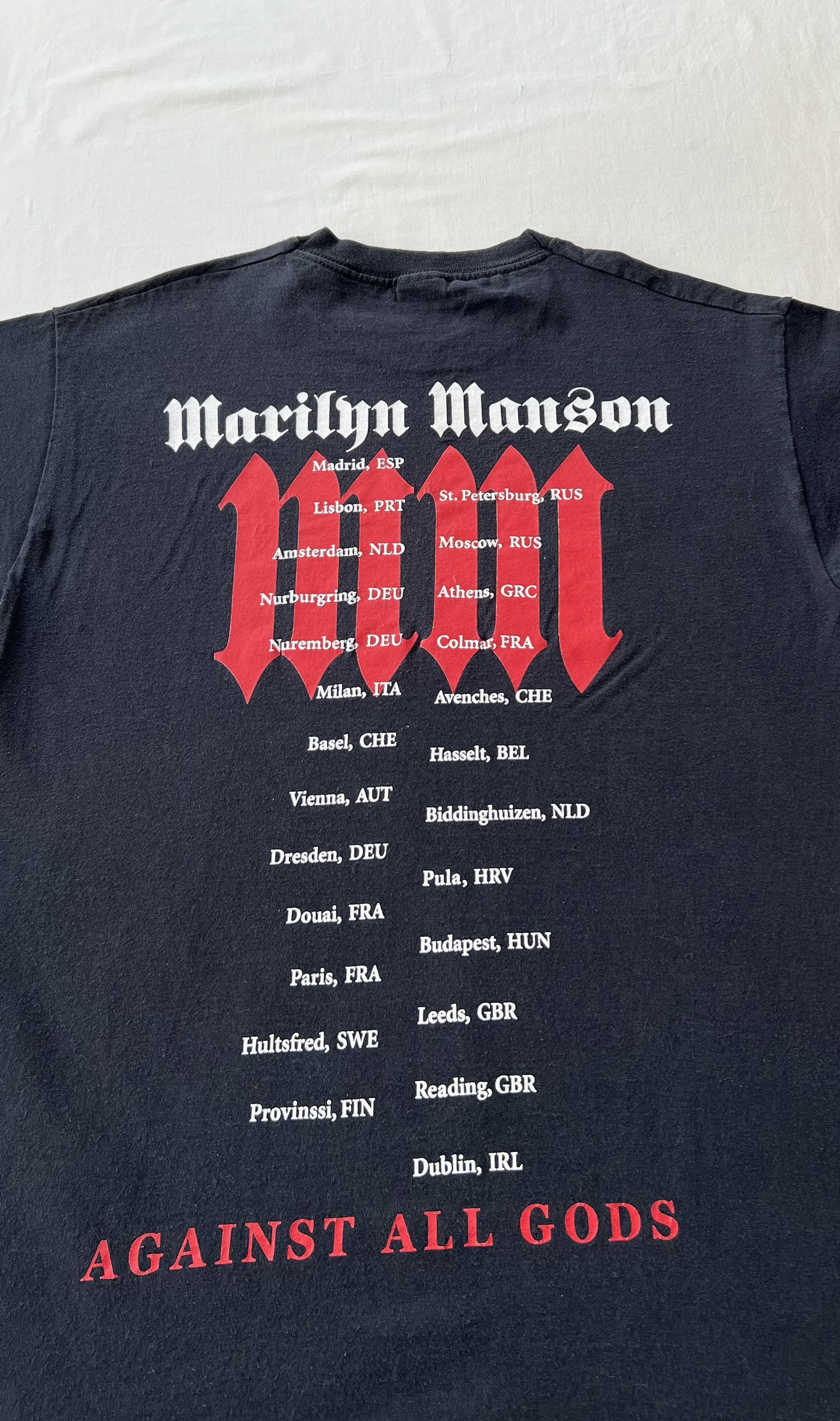 Band Tees Vintage 2004 Marilyn Manson Against All Gods Black T-shirt Size US S / EU 44-46 / 1 - 10 Thumbnail