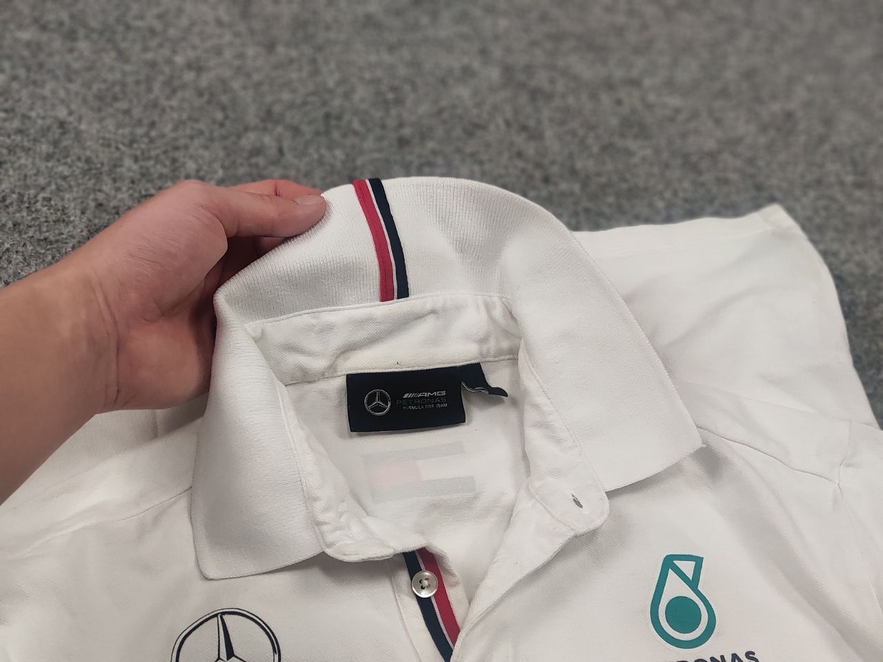 Mercedes-Benz Tommy Mercedes AMG Petronas F1 Team Racing Logo Polo Shirt Size US M / EU 48-50 / 2 - 11 Thumbnail