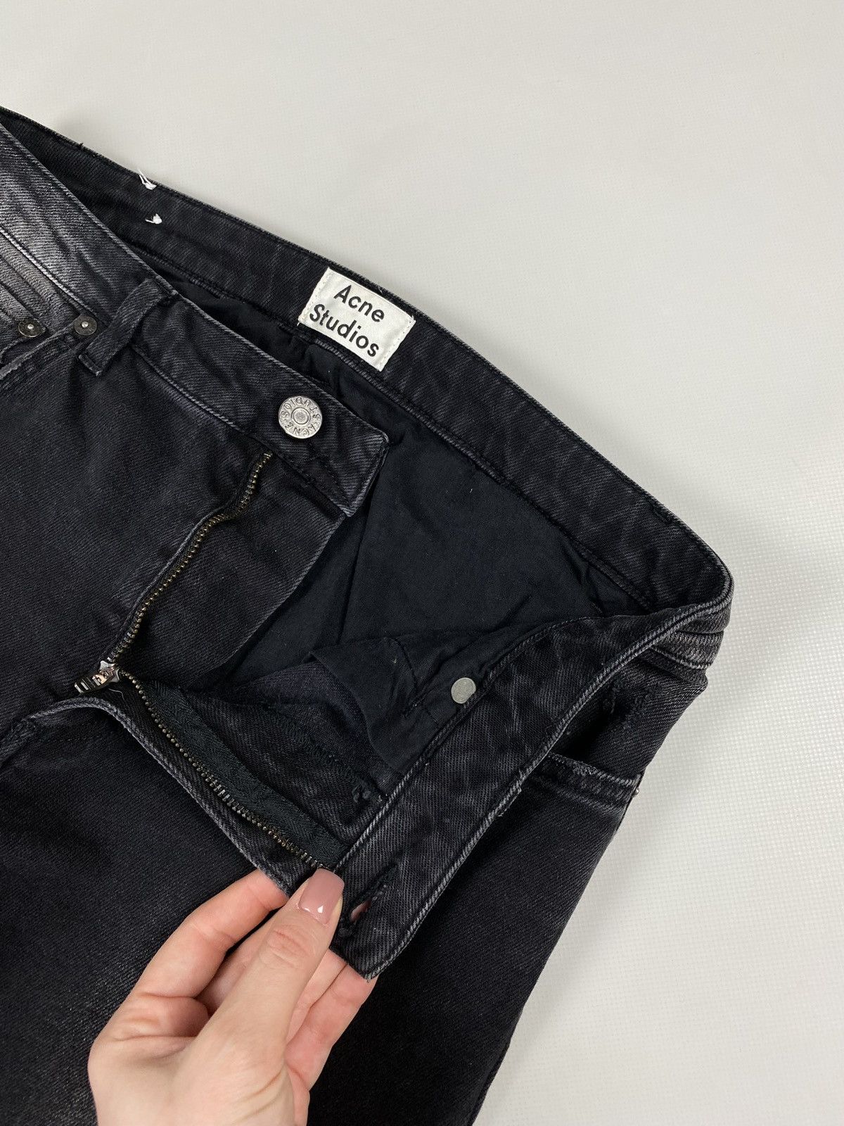Acne Studios Acne Studios Pop Given Trash ladies distressed denim jeans Size 34" / US 12 / IT 48 - 13 Thumbnail