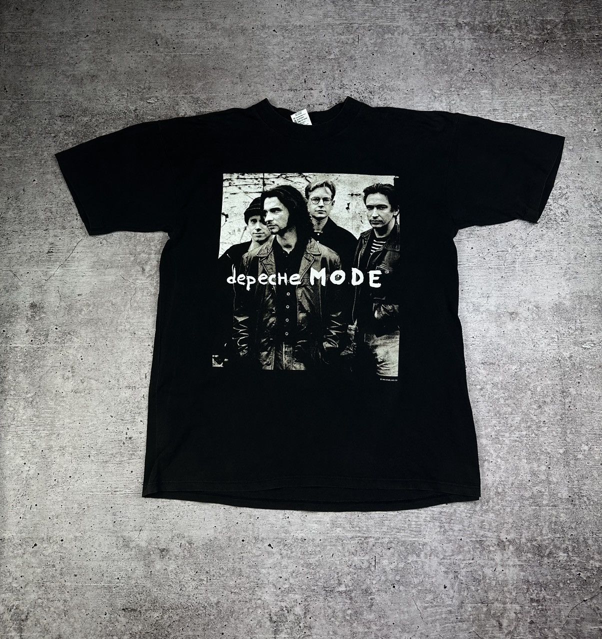 Band Tees 1993 Depeche Mode Vintage Crew Neck Tour Tee Size US XL / EU 56 / 4 - 1 Thumbnail