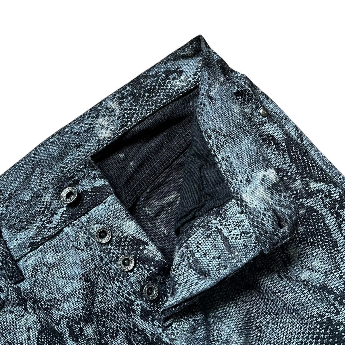 14th Addiction × 5351 POUR LES HOMMES × Japanese Brand 5351 Pourles Hommes Printed Snake skin Pants Size US 28 / EU 44 - 3 Thumbnail