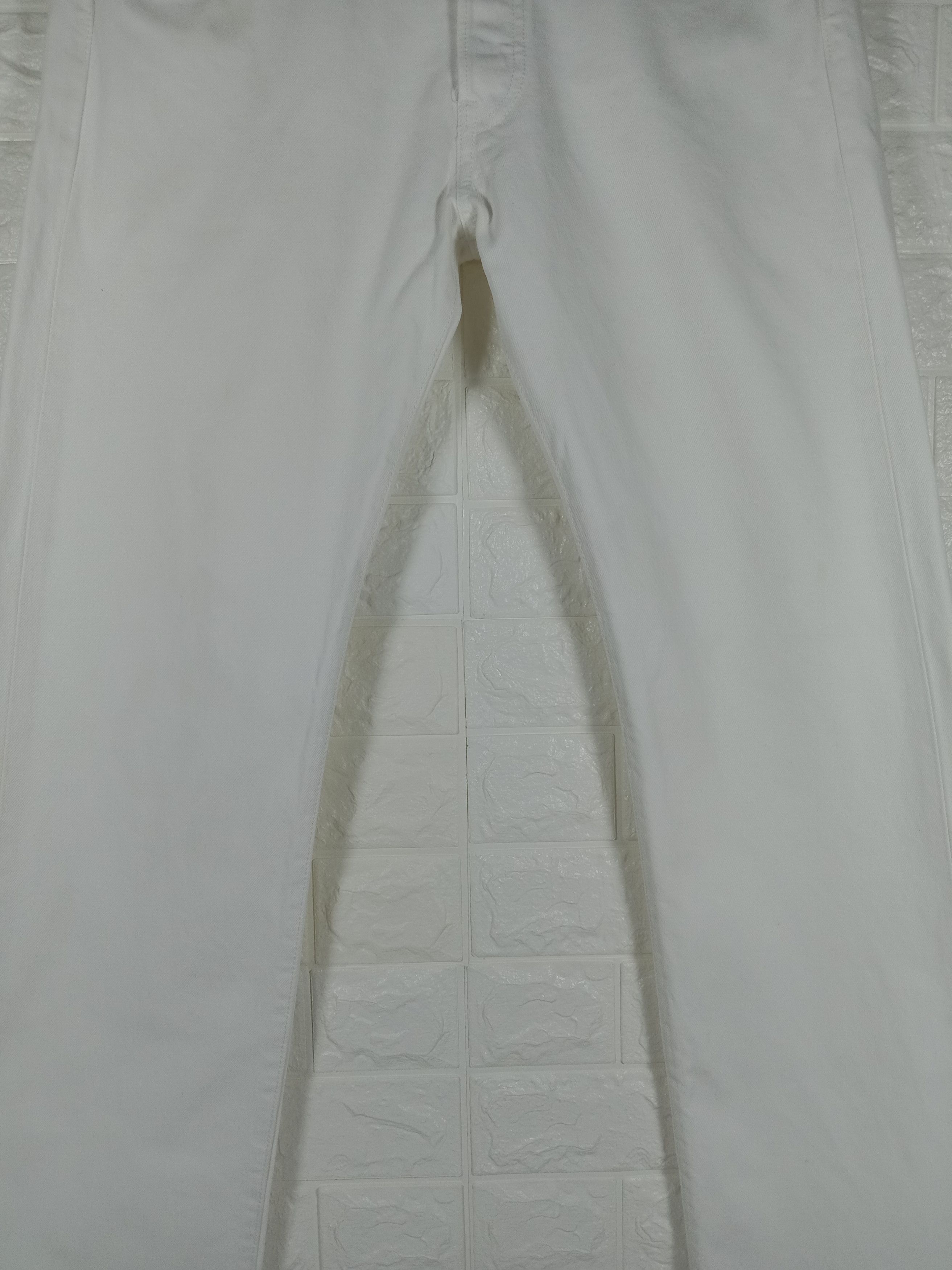 Levi's Vintage Levi's 501 Jeans Straight Leg Button Fly White Denim Size US 32 / EU 48 - 3 Thumbnail