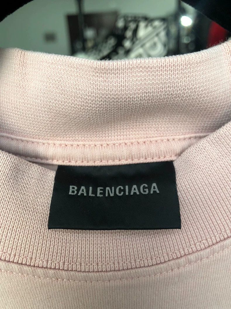 Balenciaga Balenciaga Oriental cherry powder short sleeve Size US M / EU 48-50 / 2 - 2 Thumbnail