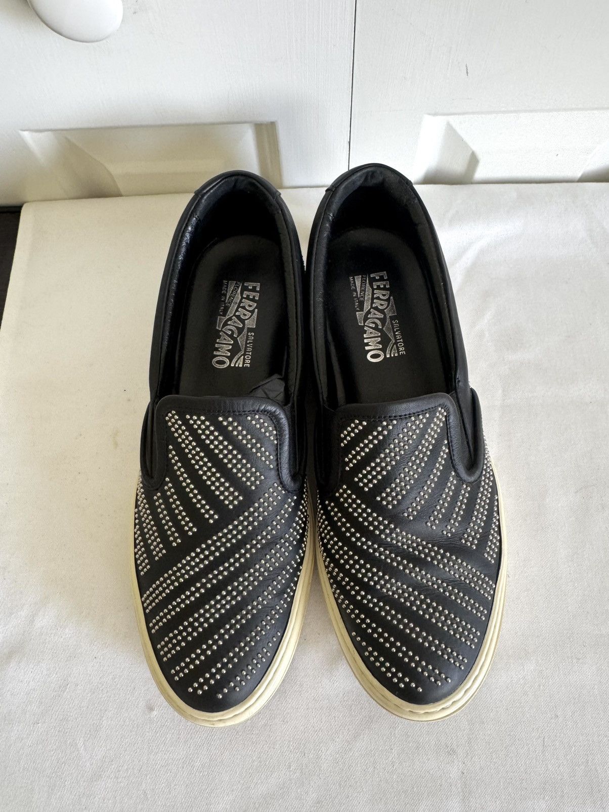Salvatore Ferragamo SALVATORE FERRAGAMO Navy Leather Studded Slip-on Sneakers 8 Size US 8 / IT 38 - 2 Thumbnail