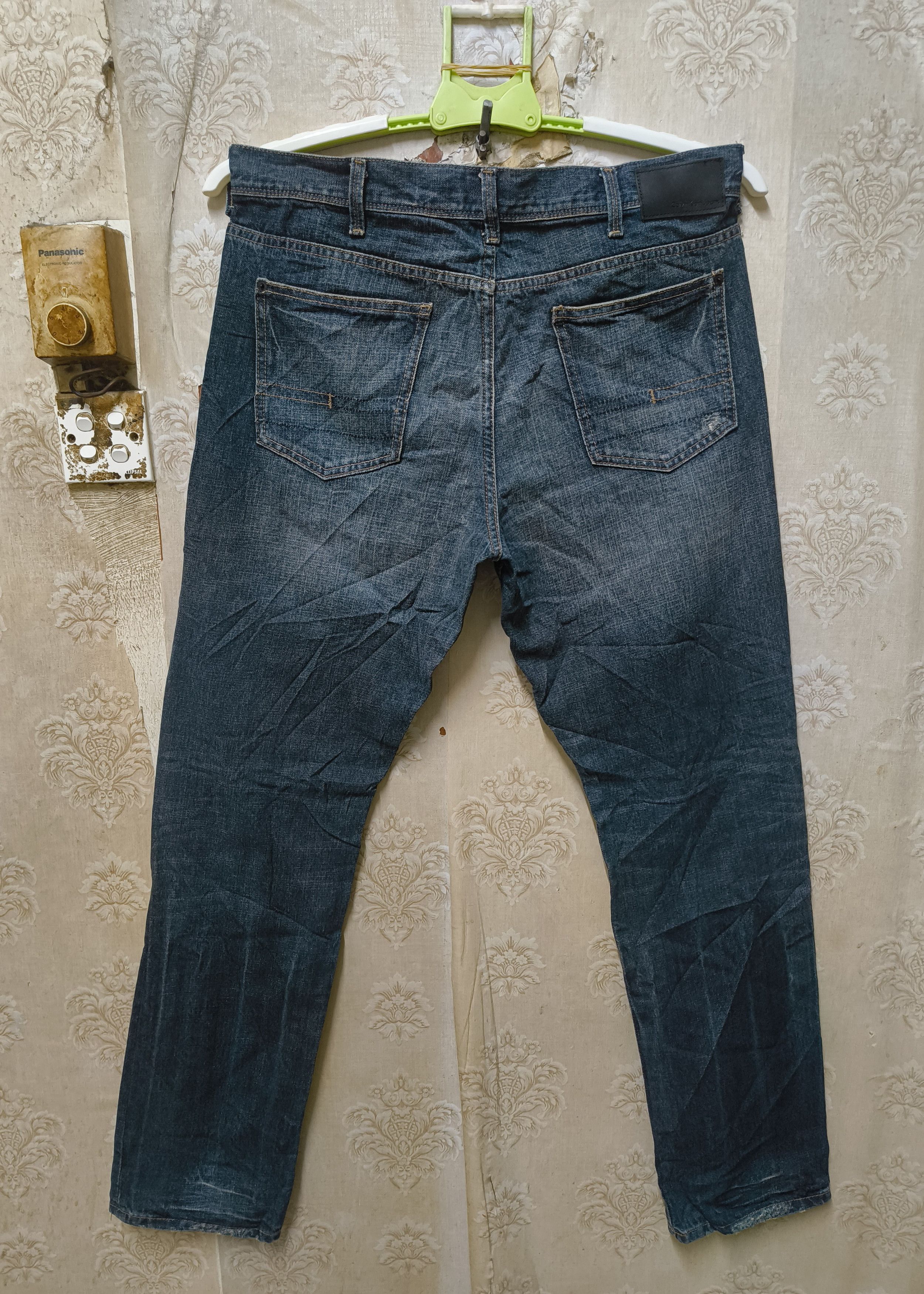Calvin Klein Vintage Calvin Klein jeans Narrow Leg Size US 36 / EU 52 - 13 Thumbnail