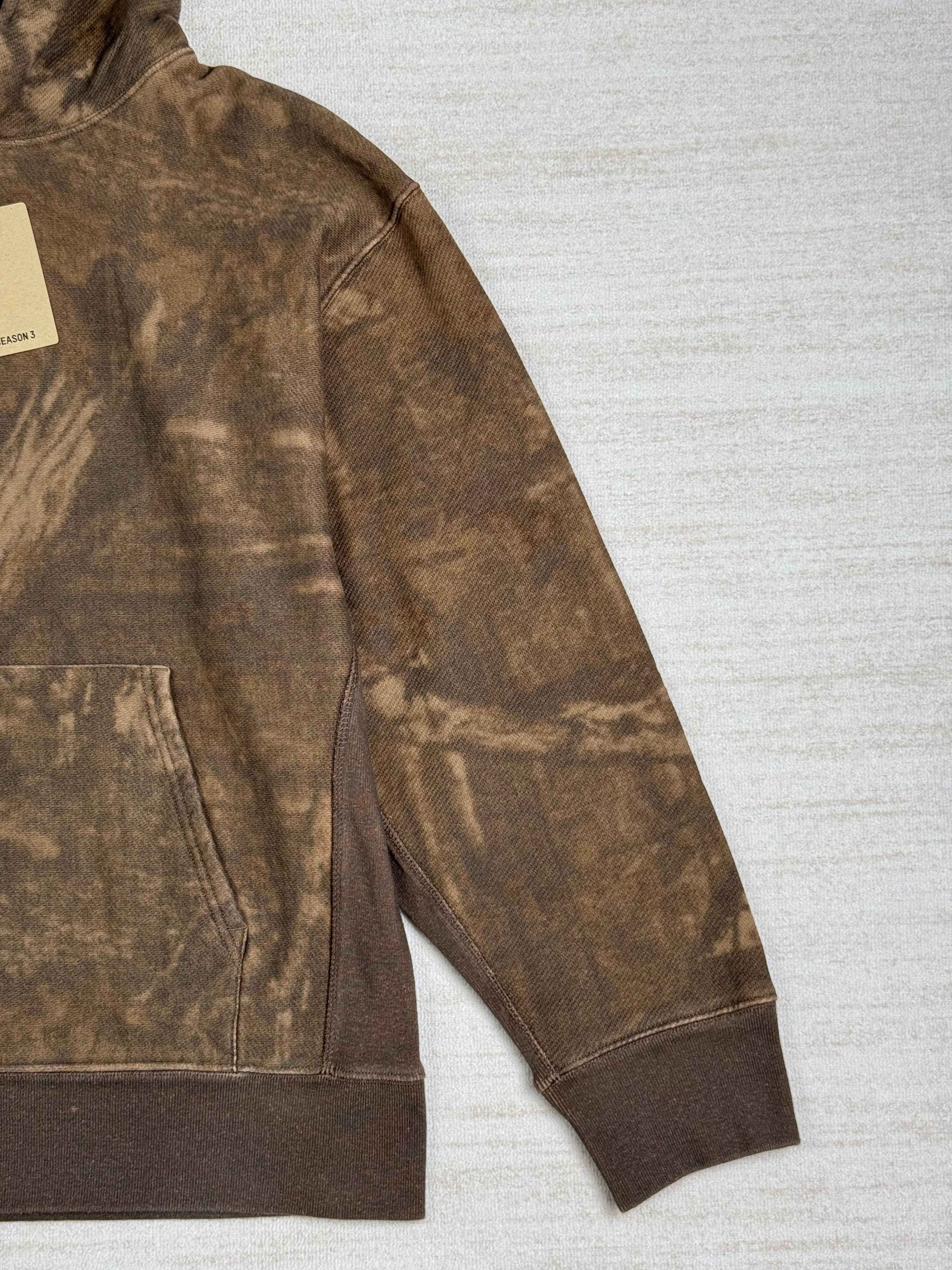 Yeezy New with Tag* YEEZY Season 3 Camo Hoodie in Camo Print 2016 Size US S / EU 44-46 / 1 - 4 Thumbnail