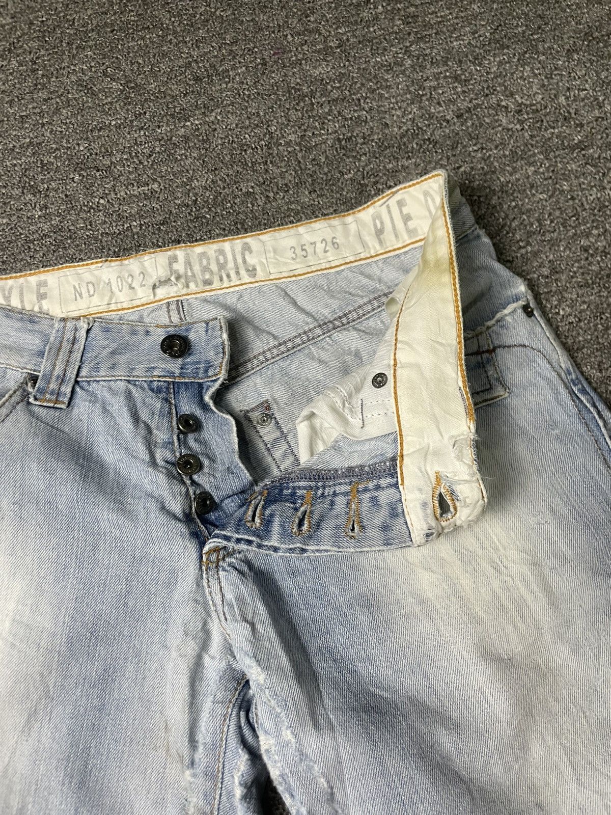 Dolce & Gabbana × Vintage Dolce & Gabanna Ripped Denim Jeans (76) Size US 33 - 9 Thumbnail