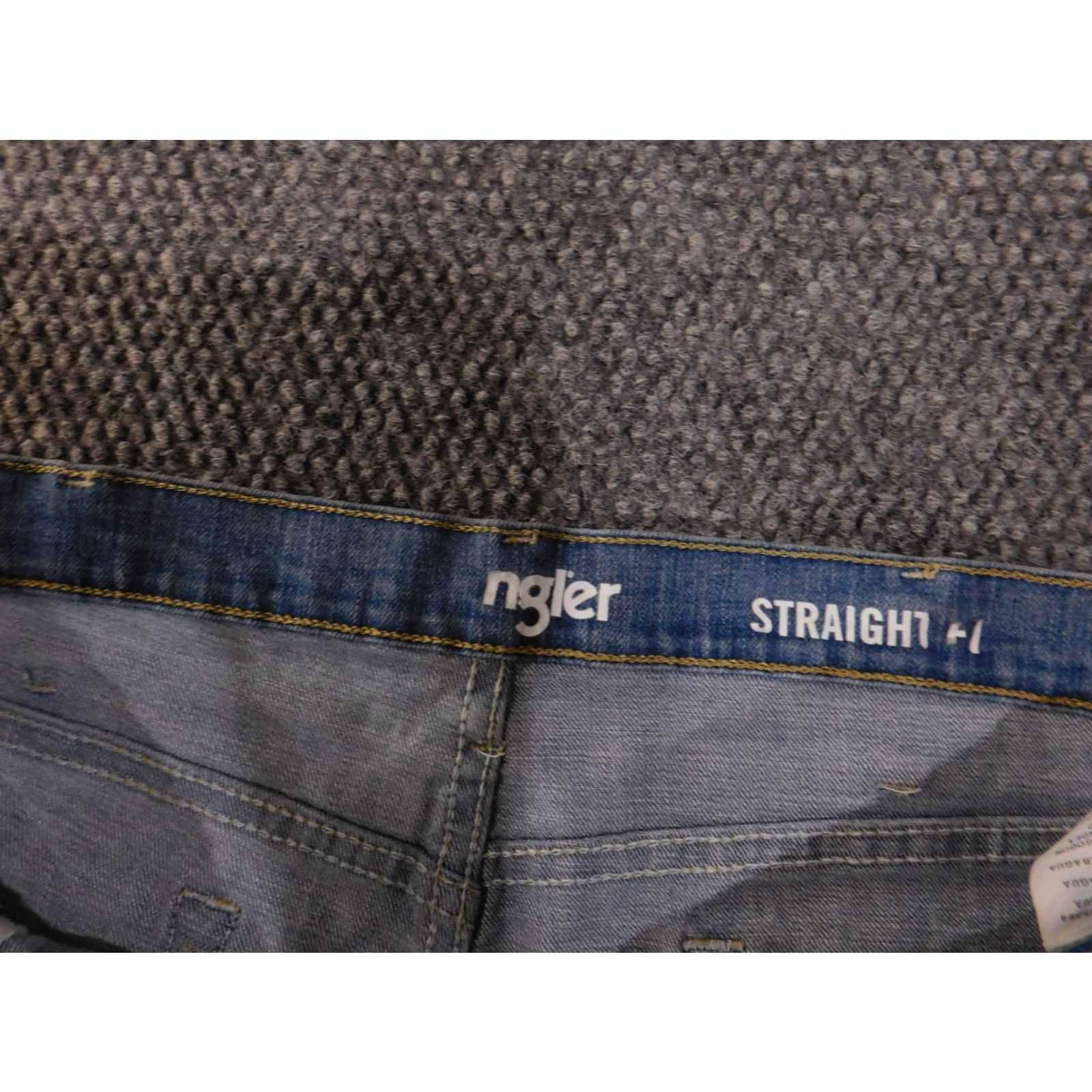 Wrangler Wrangler Jeans Mens 38x29 Blue Straight Leg Relaxed Fit Denim Pants Classic Size US 38 / EU 54 - 4 Thumbnail
