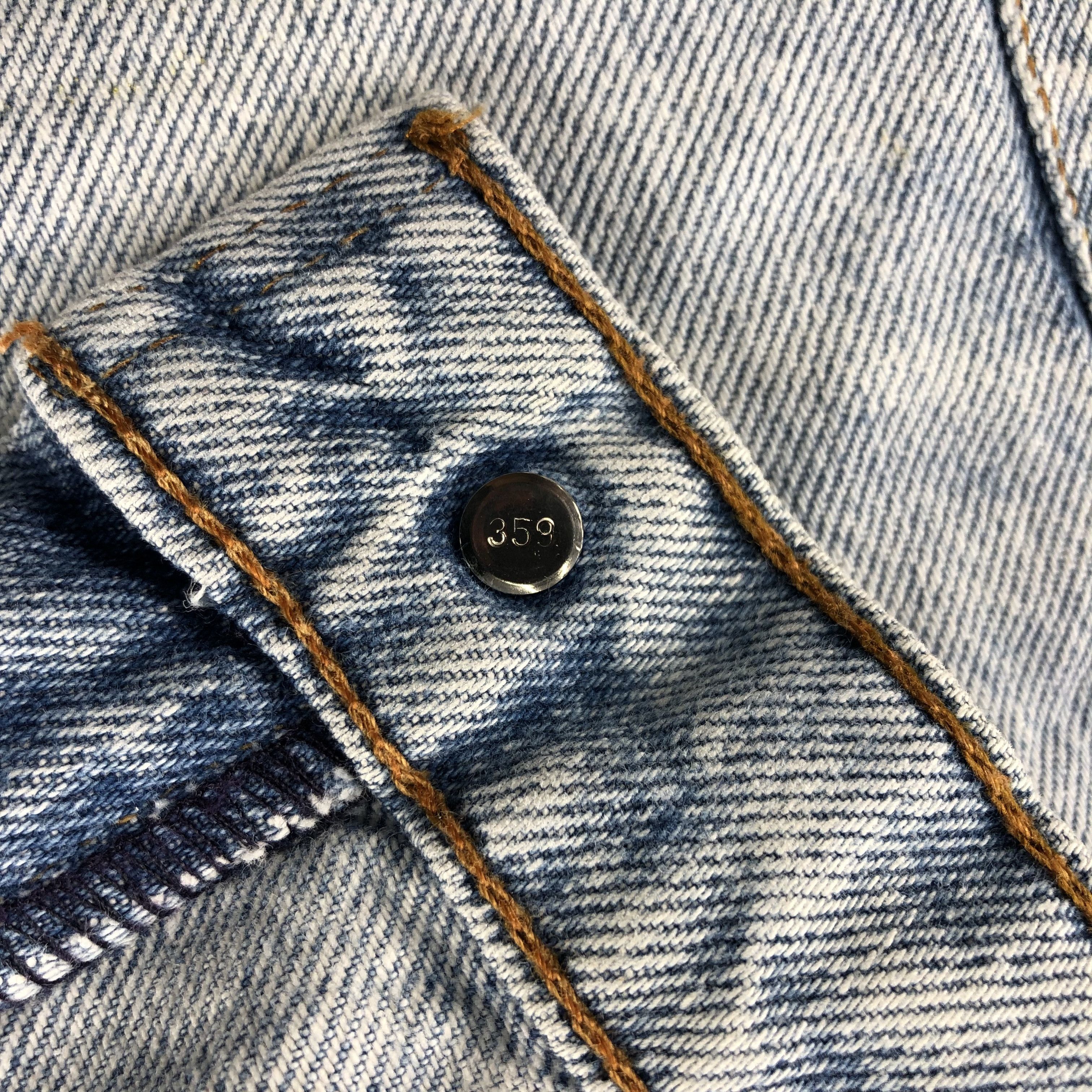 Levi's × Vintage Vintage 90s Light Wash Levis 505 Jeans-JM1931 Size US 26 / EU 42 - 9 Thumbnail