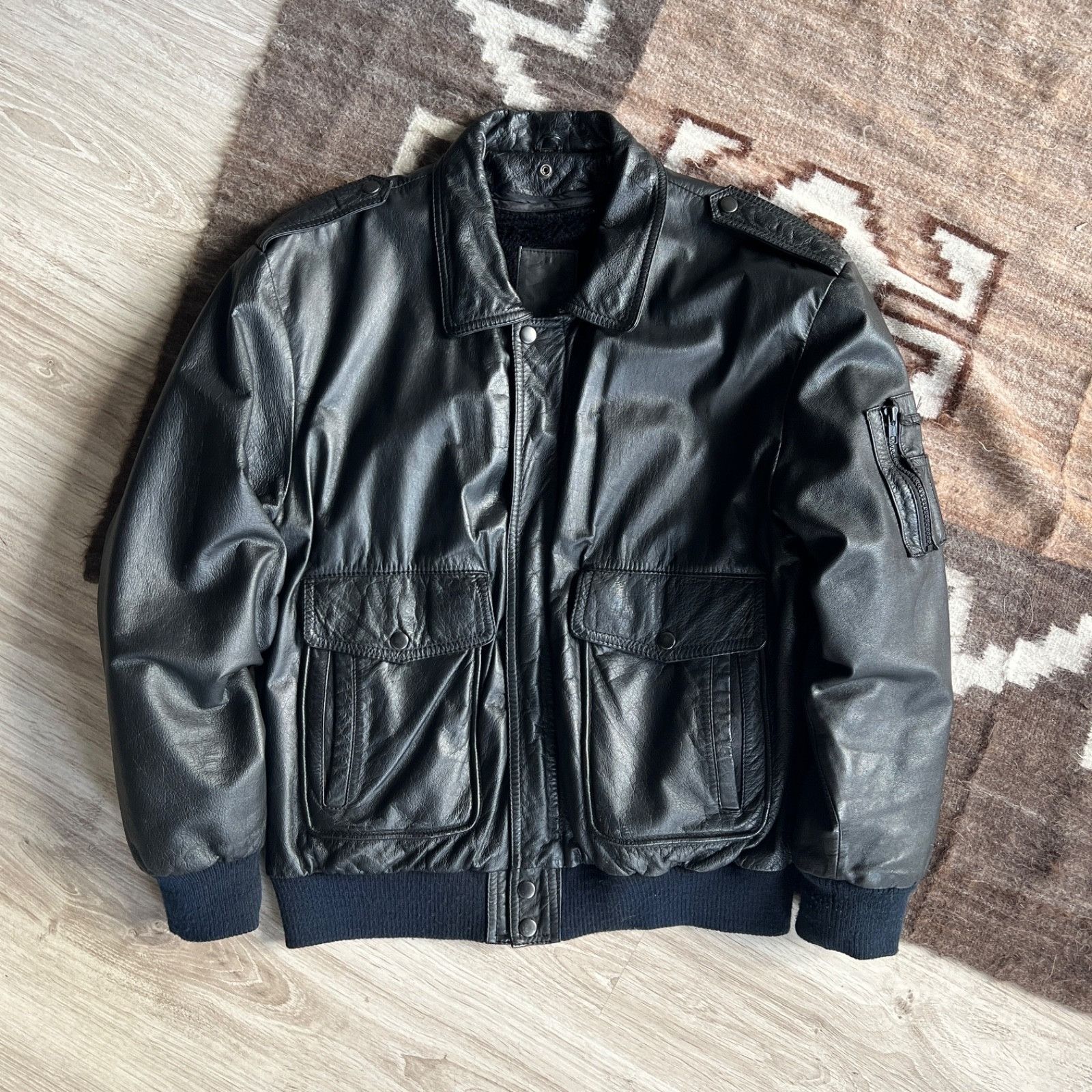 Genuine Leather Vintage Leather Cowhide Flight Bomber Jacket Size US M / EU 48-50 / 2 - 1 Thumbnail