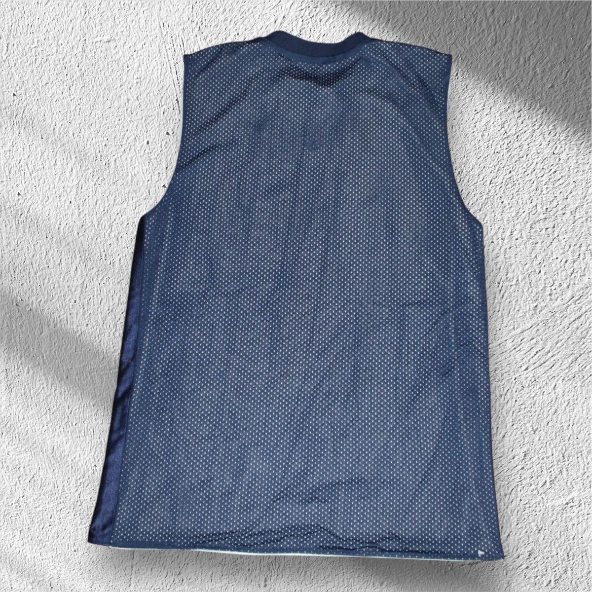 Nike Vintage 90s Nike Reversible Basketball Jersey Mini Swoosh Size US L / EU 52-54 / 3 - 6 Thumbnail