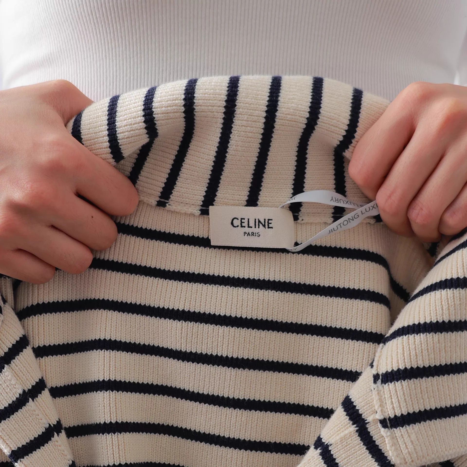 Celine Celine++ top M Size M / US 6-8 / IT 42-44 - 3 Thumbnail