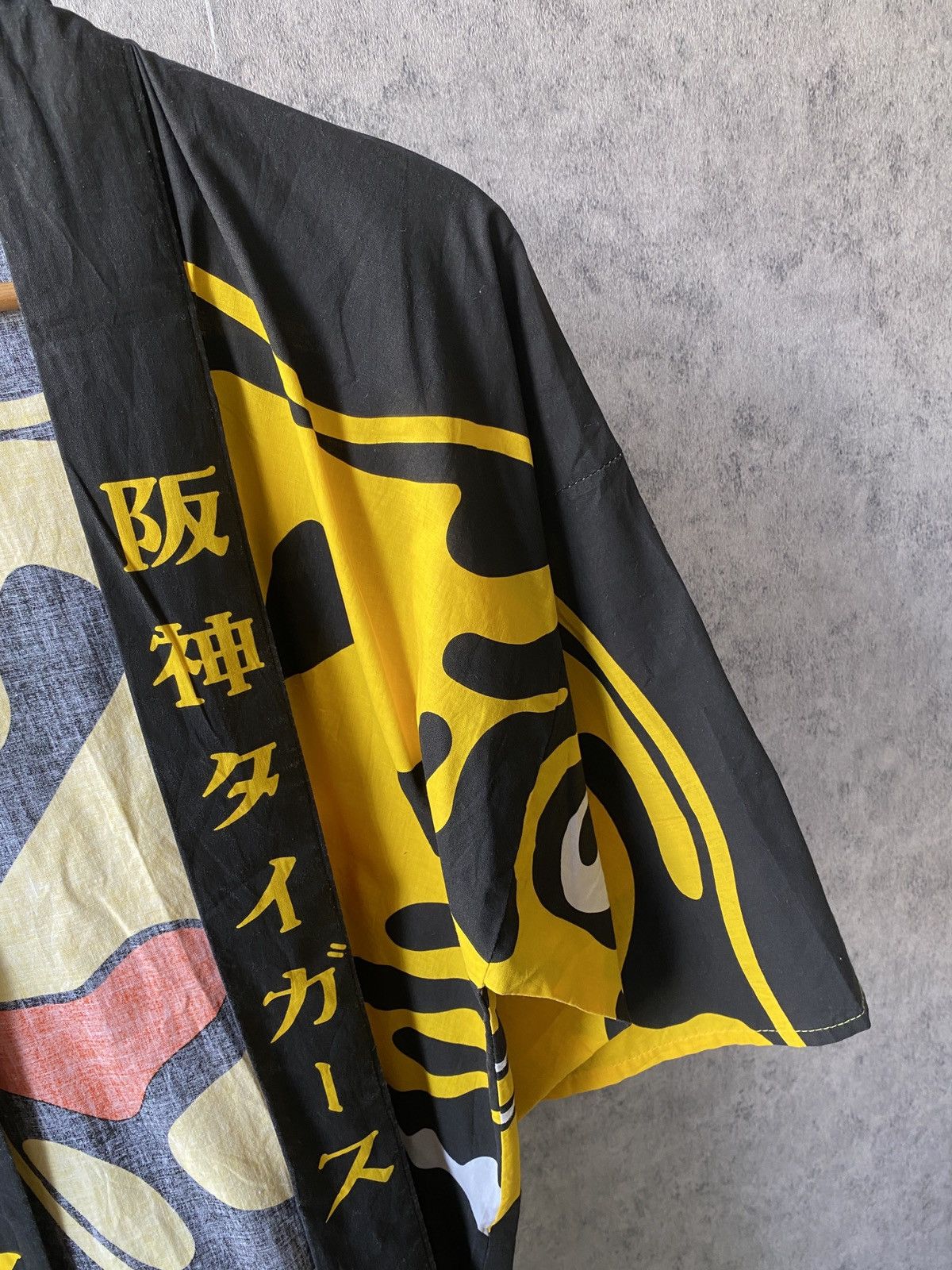 Japanese Brand × Vintage Vintage Hanshin Tigers Japan Kimono Size US L / EU 52-54 / 3 - 6 Thumbnail